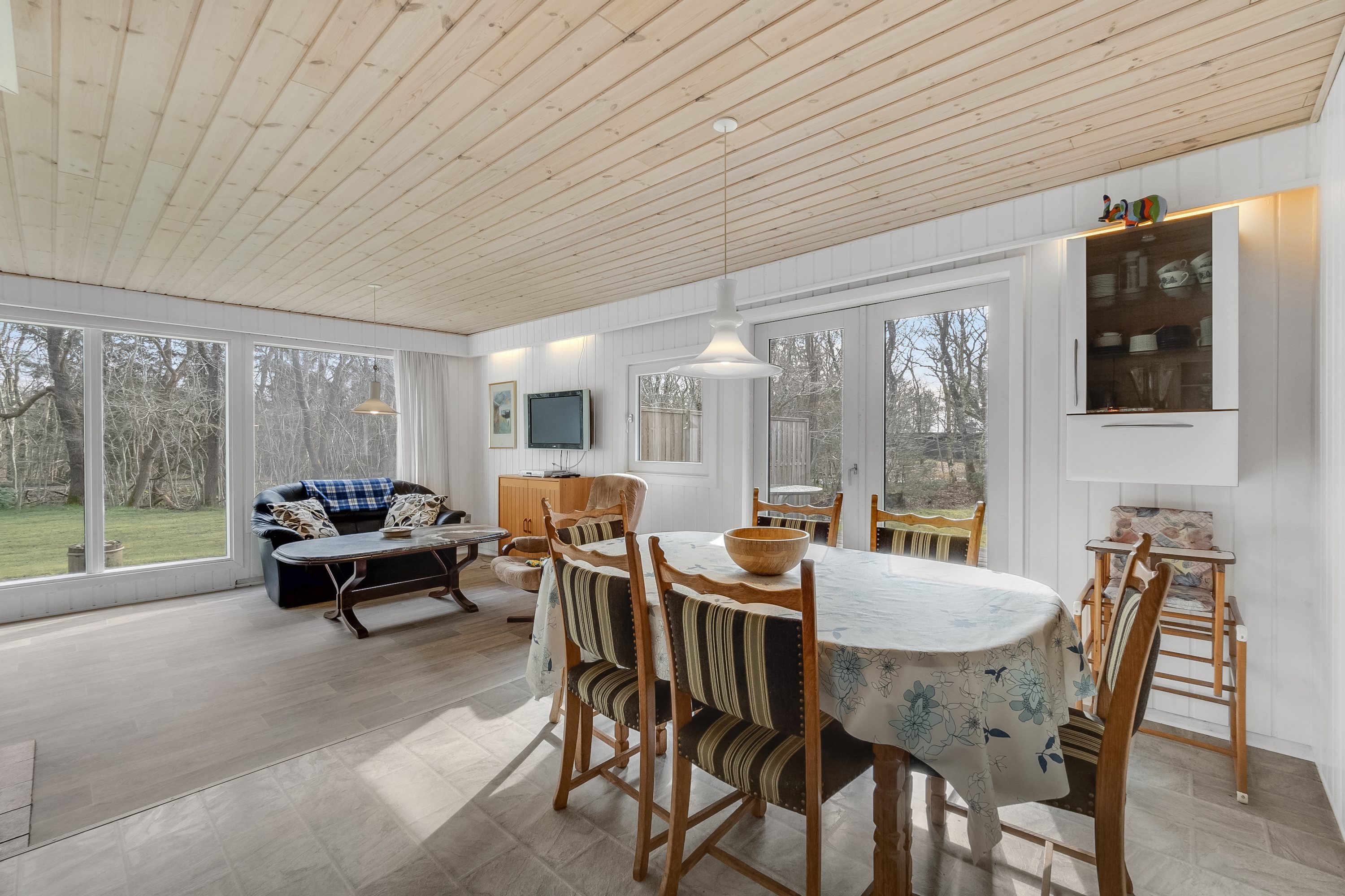 Fremhævet stue billede i fuldskærmstilstand. Billede af Hedestien 3, Sillerslev, 7990 Øster Assels