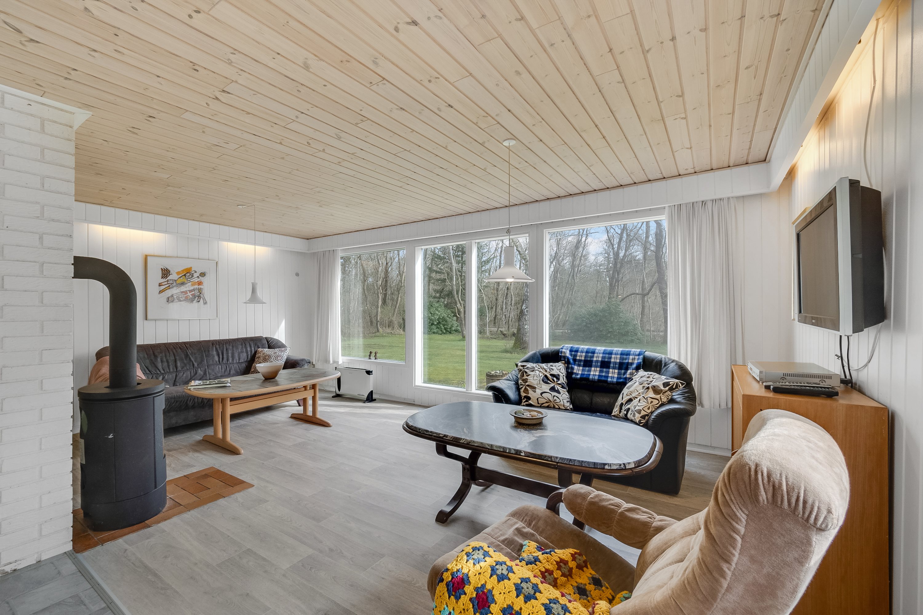 Fremhævet stue billede i fuldskærmstilstand. Billede af Hedestien 3, Sillerslev, 7990 Øster Assels