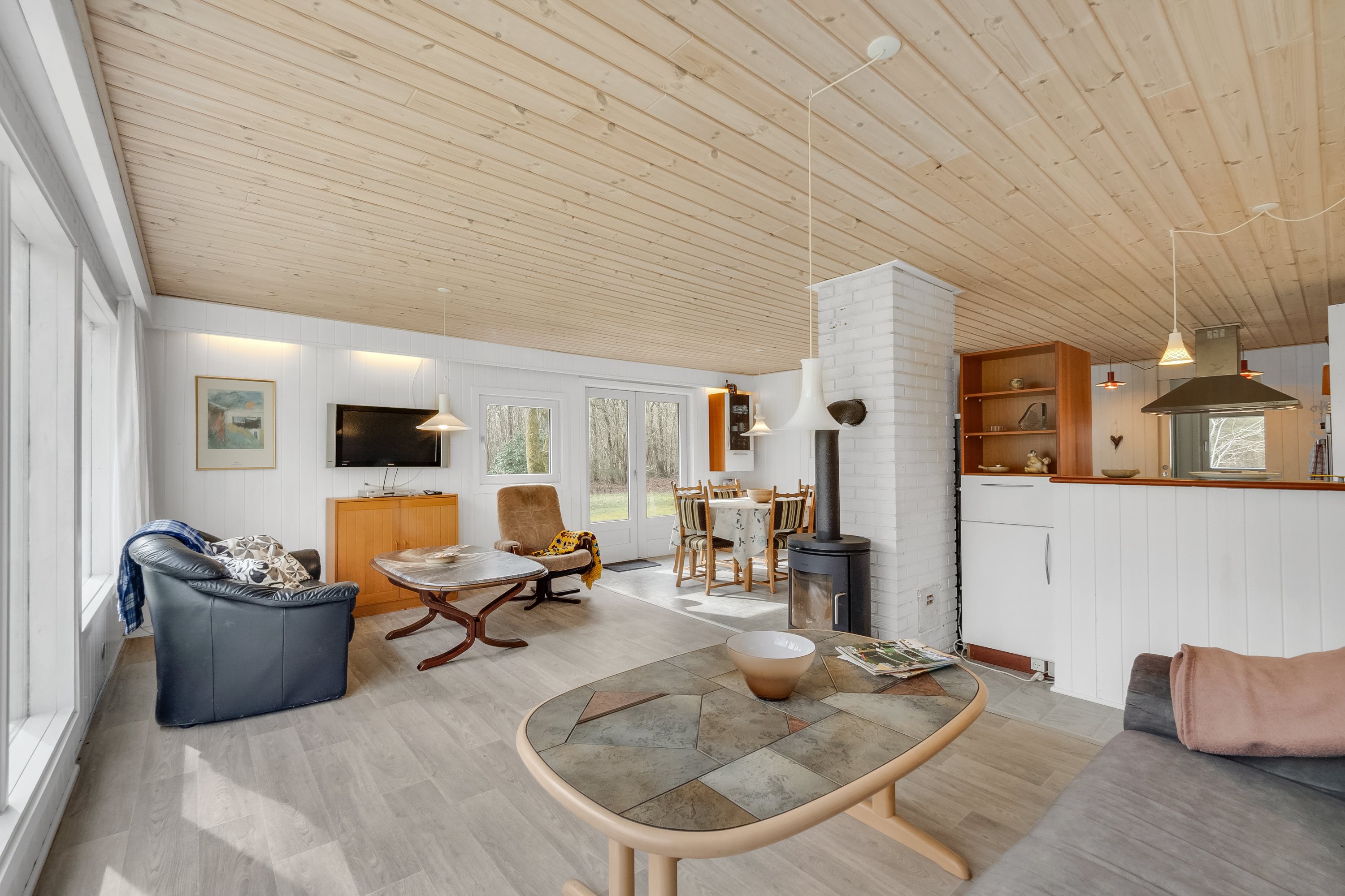 Fremhævet stue billede i fuldskærmstilstand. Billede af Hedestien 3, Sillerslev, 7990 Øster Assels