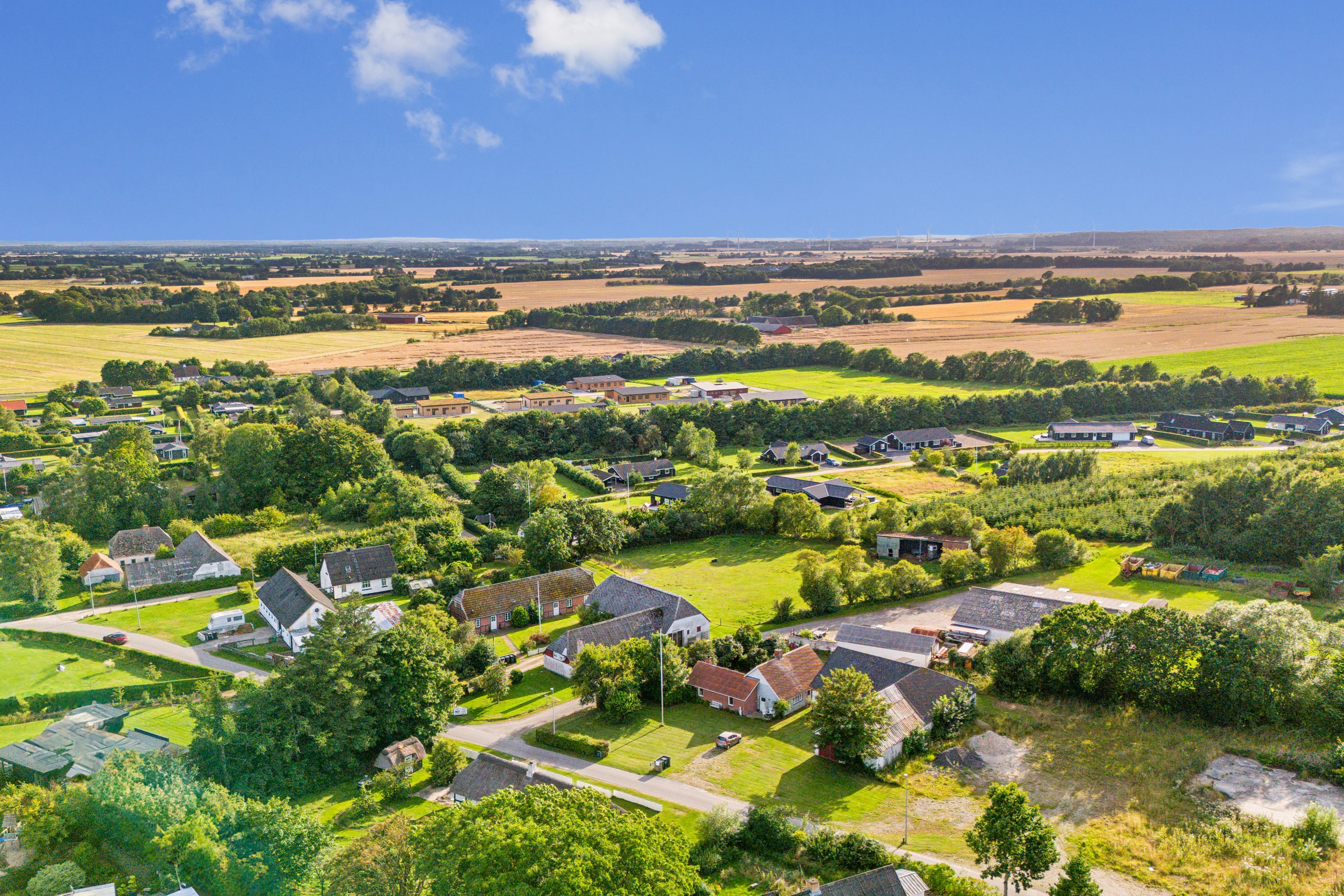 Fremhævet luftfoto billede i fuldskærmstilstand. Billede af Nørre Hurupvej 32A, Øster Hurup, 9560 Hadsund