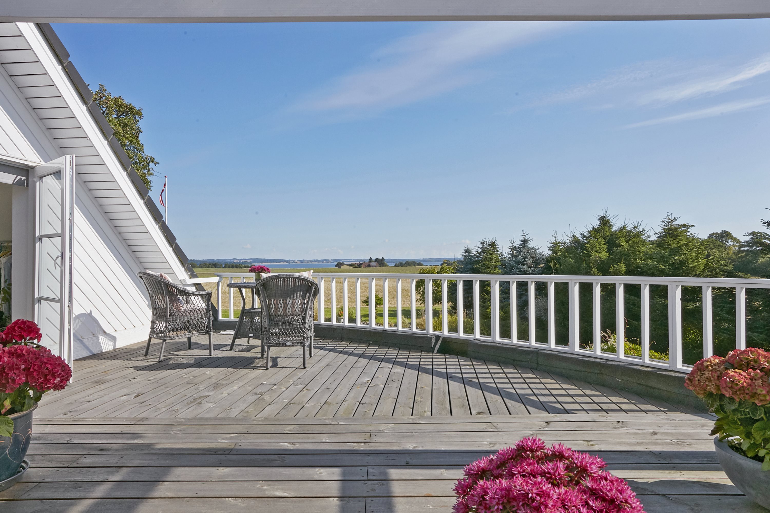 Fremhævet  billede i fuldskærmstilstand. Billede af Brund Strandvej 19, Brund, 7130 Juelsminde