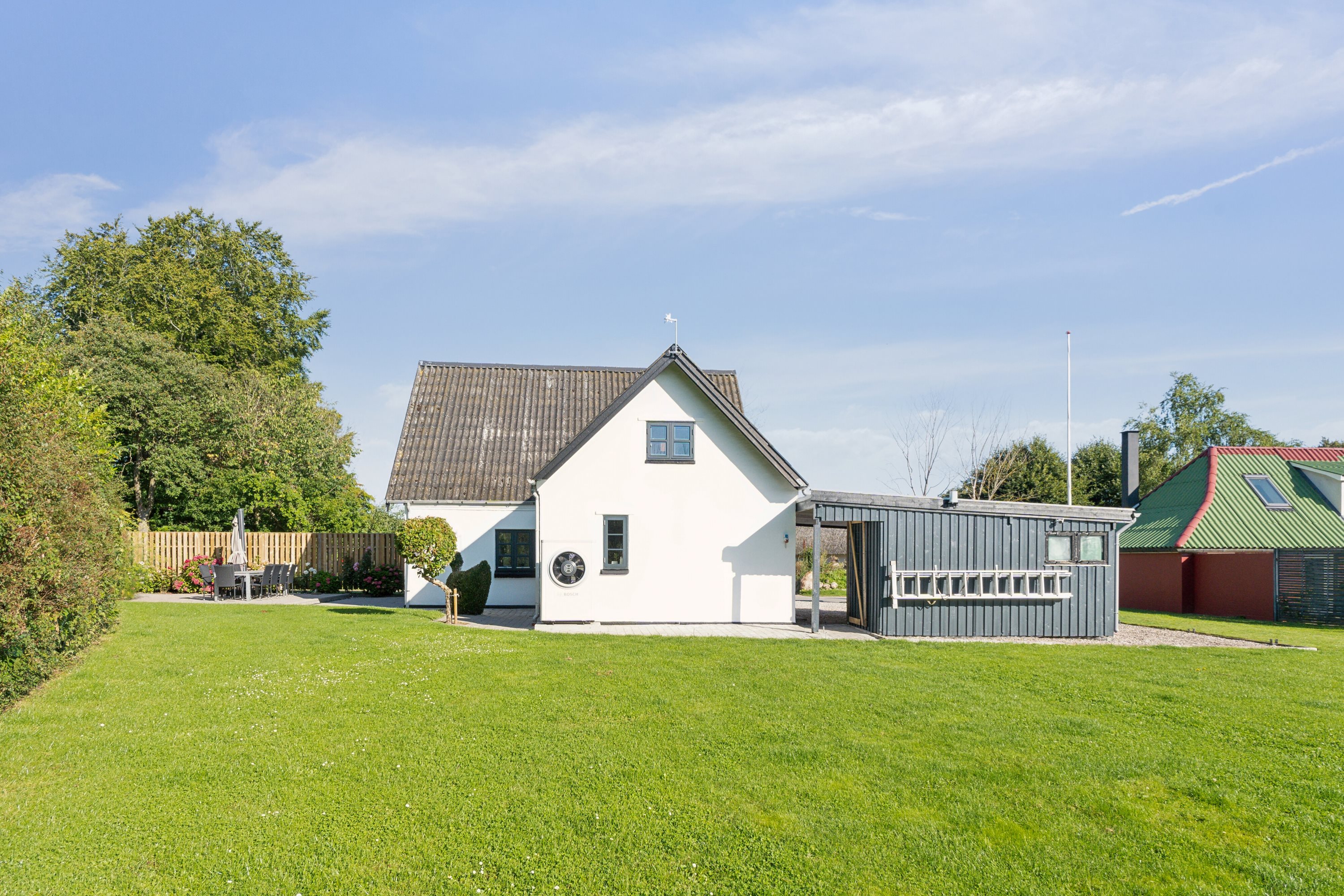 Fremhævet set fra haven billede i fuldskærmstilstand. Billede af Gerskov Bygade 19, Gerskov, 5450 Otterup