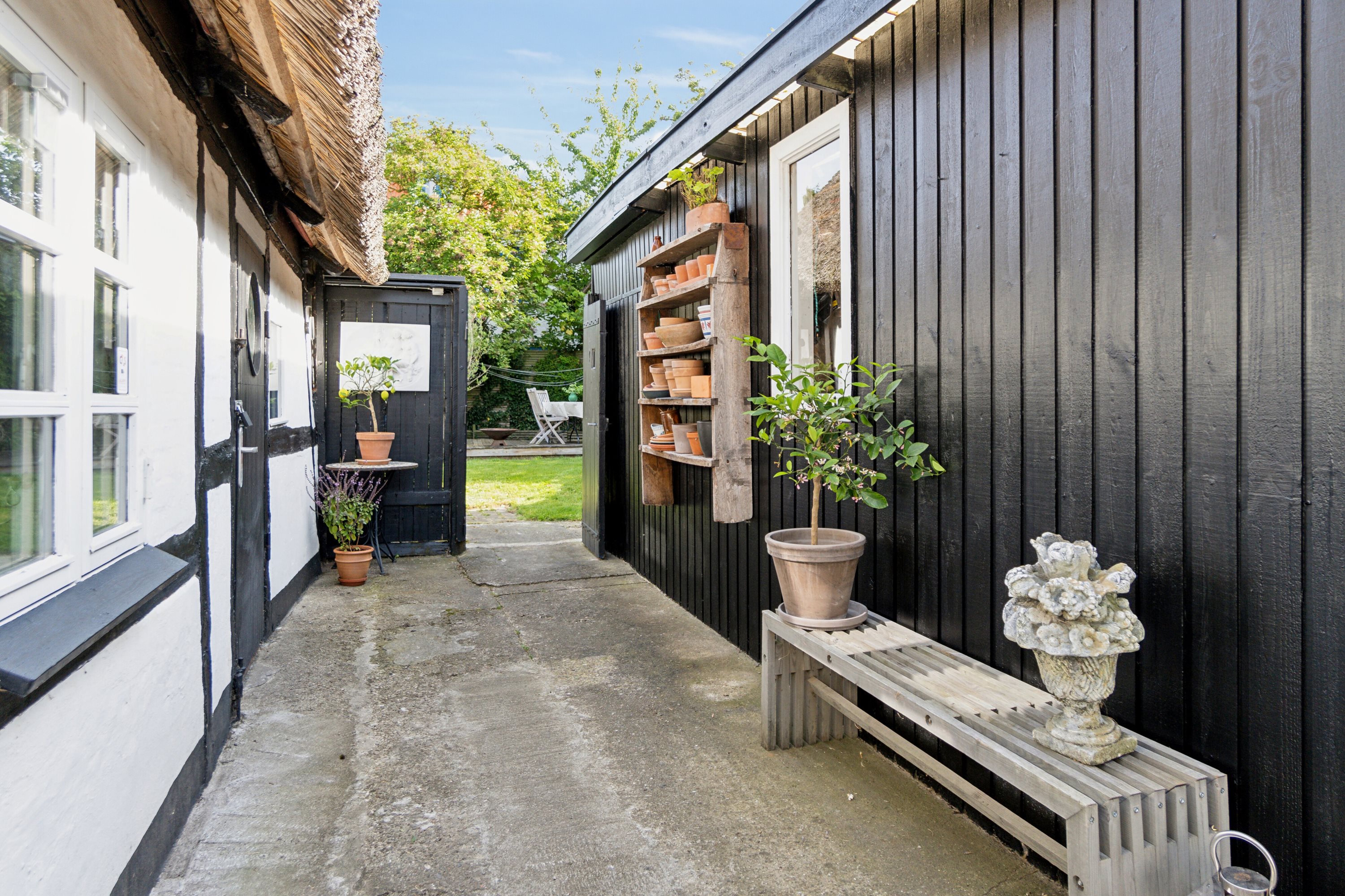 Fremhævet udendørs billede i fuldskærmstilstand. Billede af Lillegade 24, 4070 Kirke Hyllinge