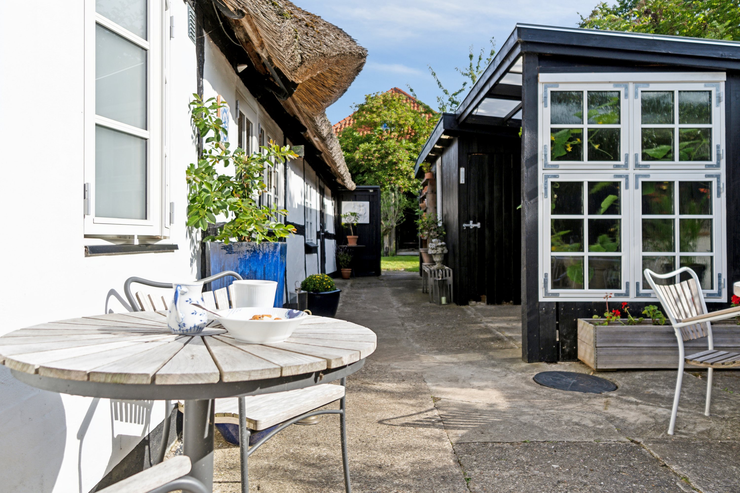 Fremhævet terrasse billede i fuldskærmstilstand. Billede af Lillegade 24, 4070 Kirke Hyllinge