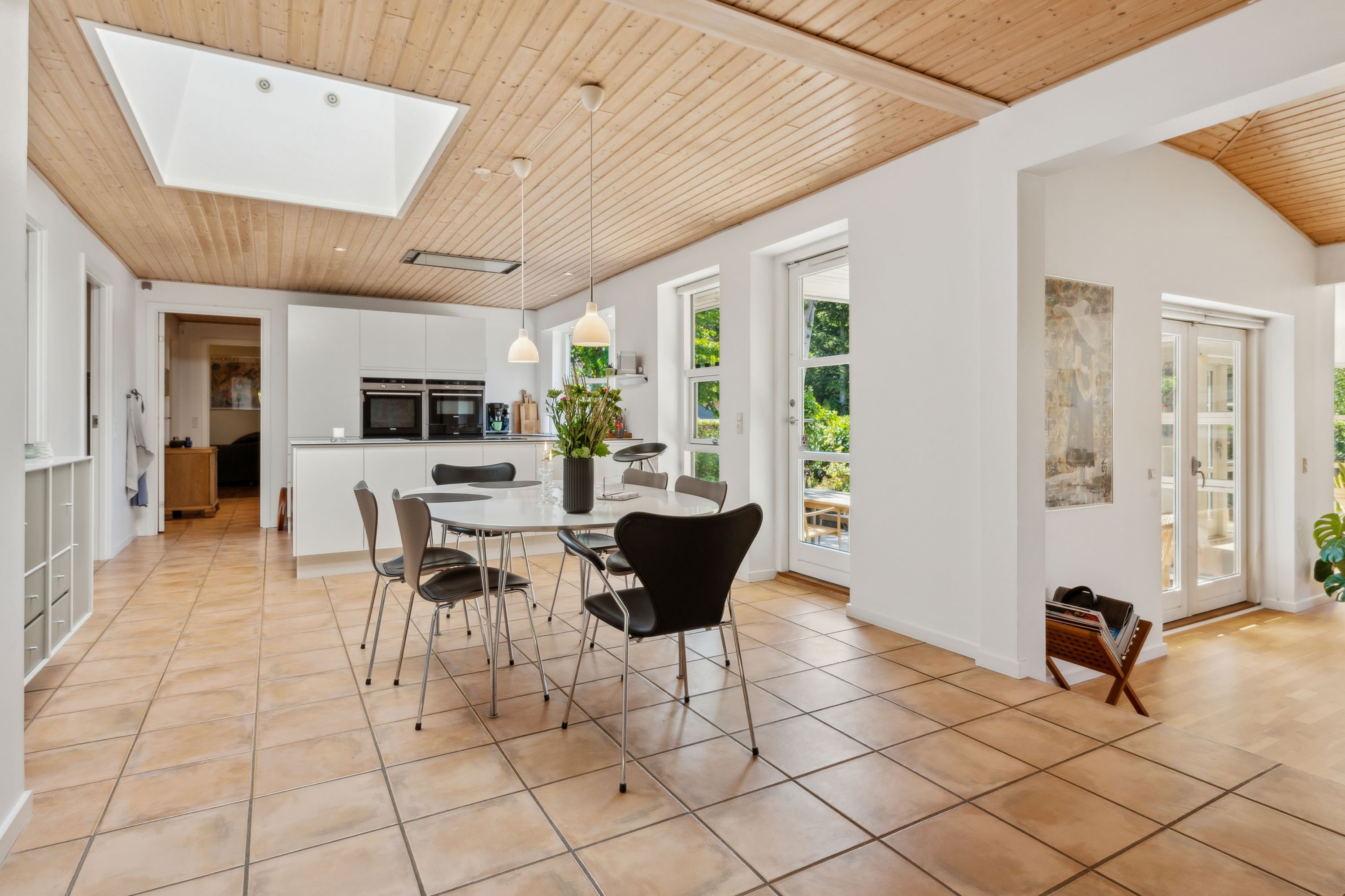 Fremhævet alrum billede i fuldskærmstilstand. Billede af Hammermøllevej 17A, 3150 Hellebæk