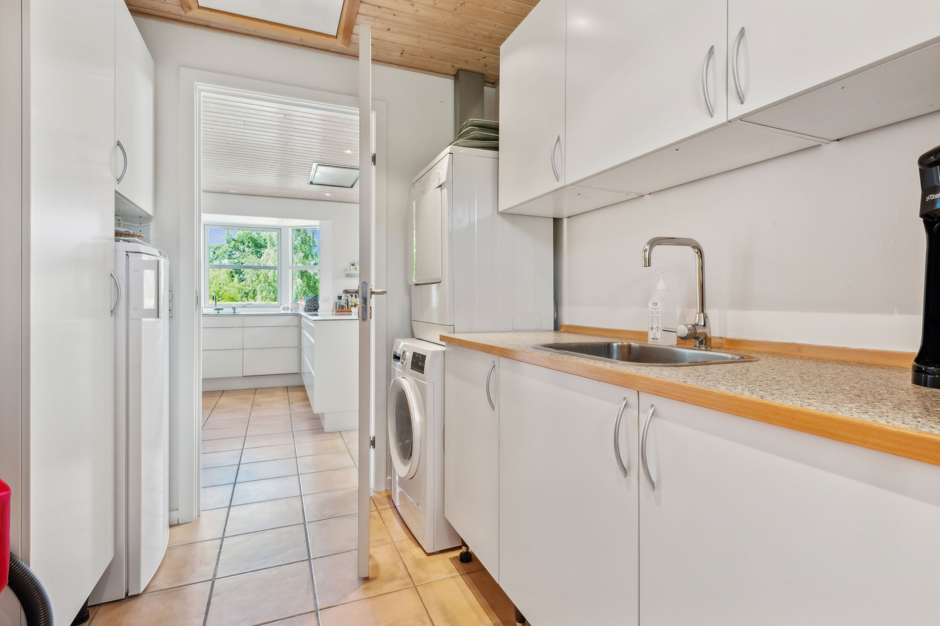 Fremhævet bryggers billede i fuldskærmstilstand. Billede af Hammermøllevej 17A, 3150 Hellebæk