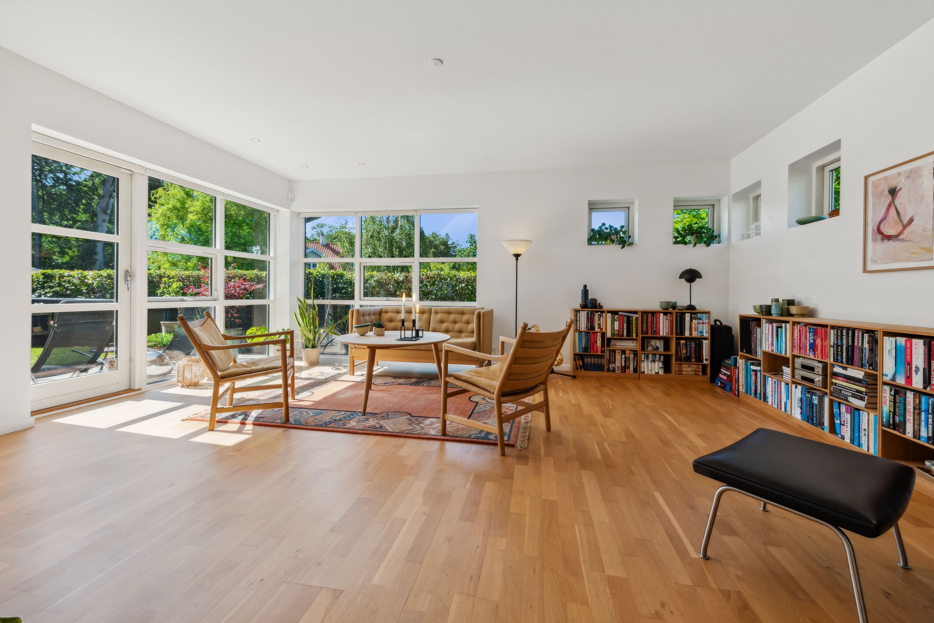 Miniaturebillede 2: stue. Billede af Hammermøllevej 17A, 3150 Hellebæk