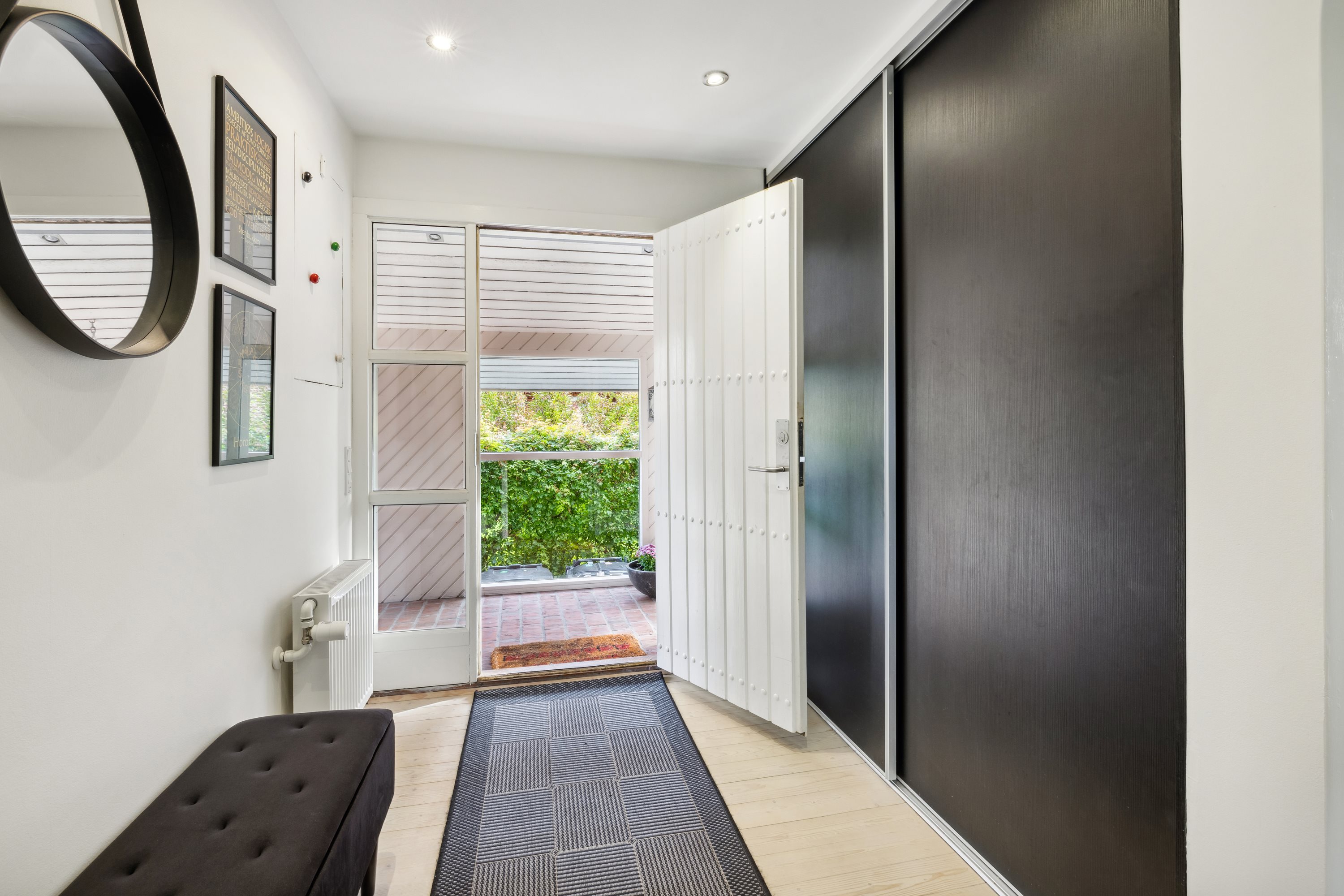 Fremhævet gang billede i fuldskærmstilstand. Billede af Frederiksvej 10, 8800 Viborg