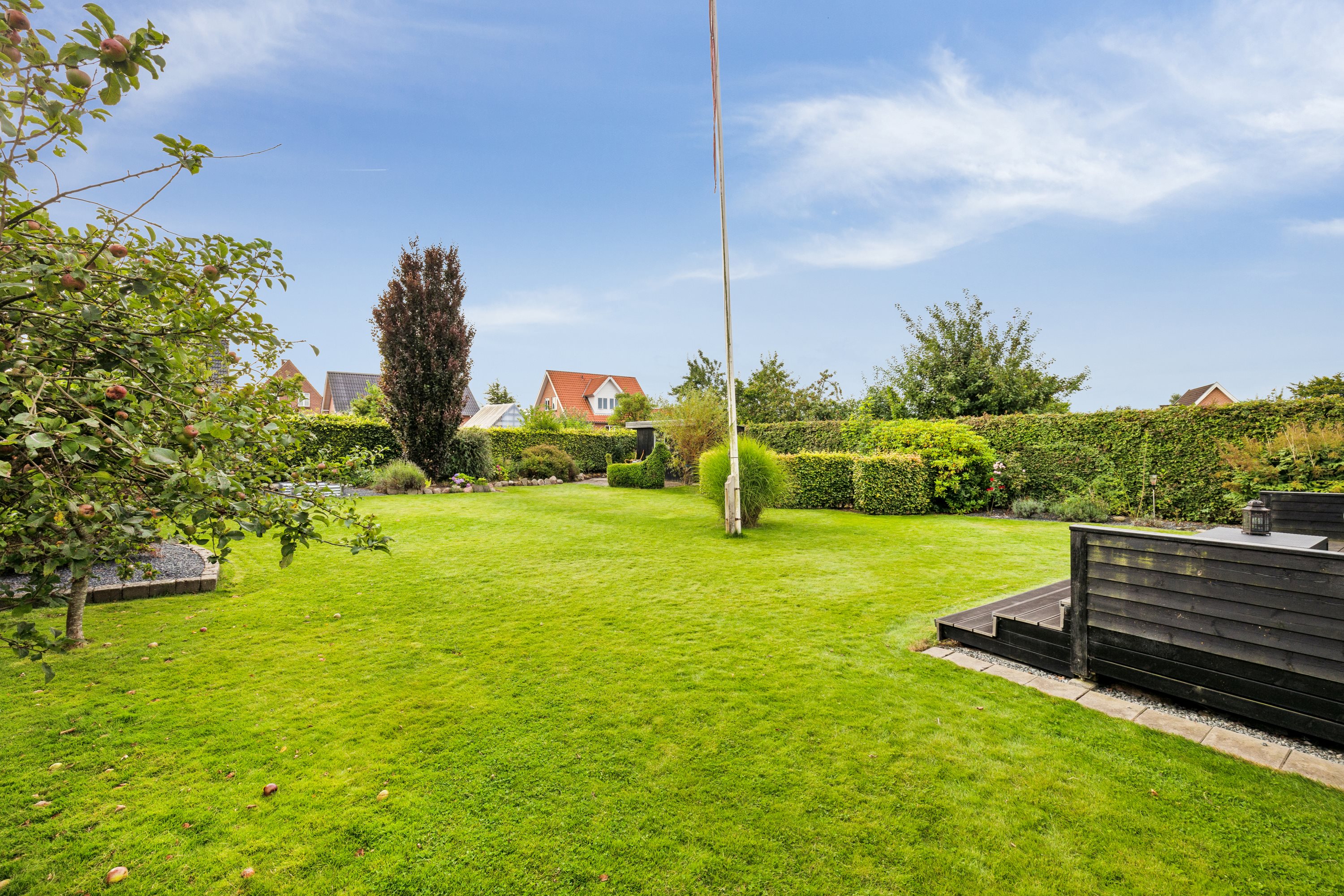 Fremhævet have billede i fuldskærmstilstand. Billede af Frederiksvej 10, 8800 Viborg