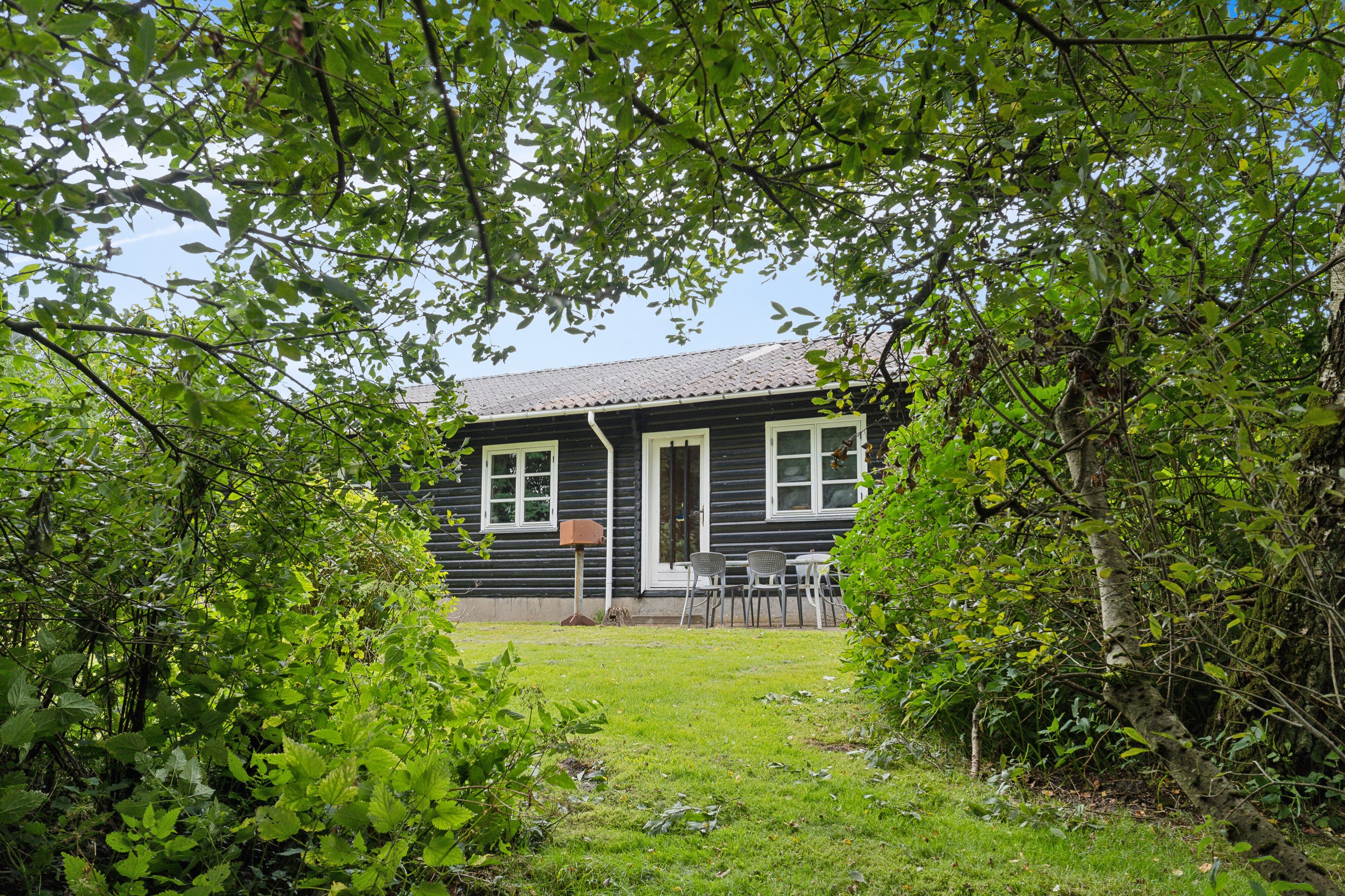 Fremhævet udendørs billede i fuldskærmstilstand. Billede af Ringkøbingvej 23B, 7441 Bording