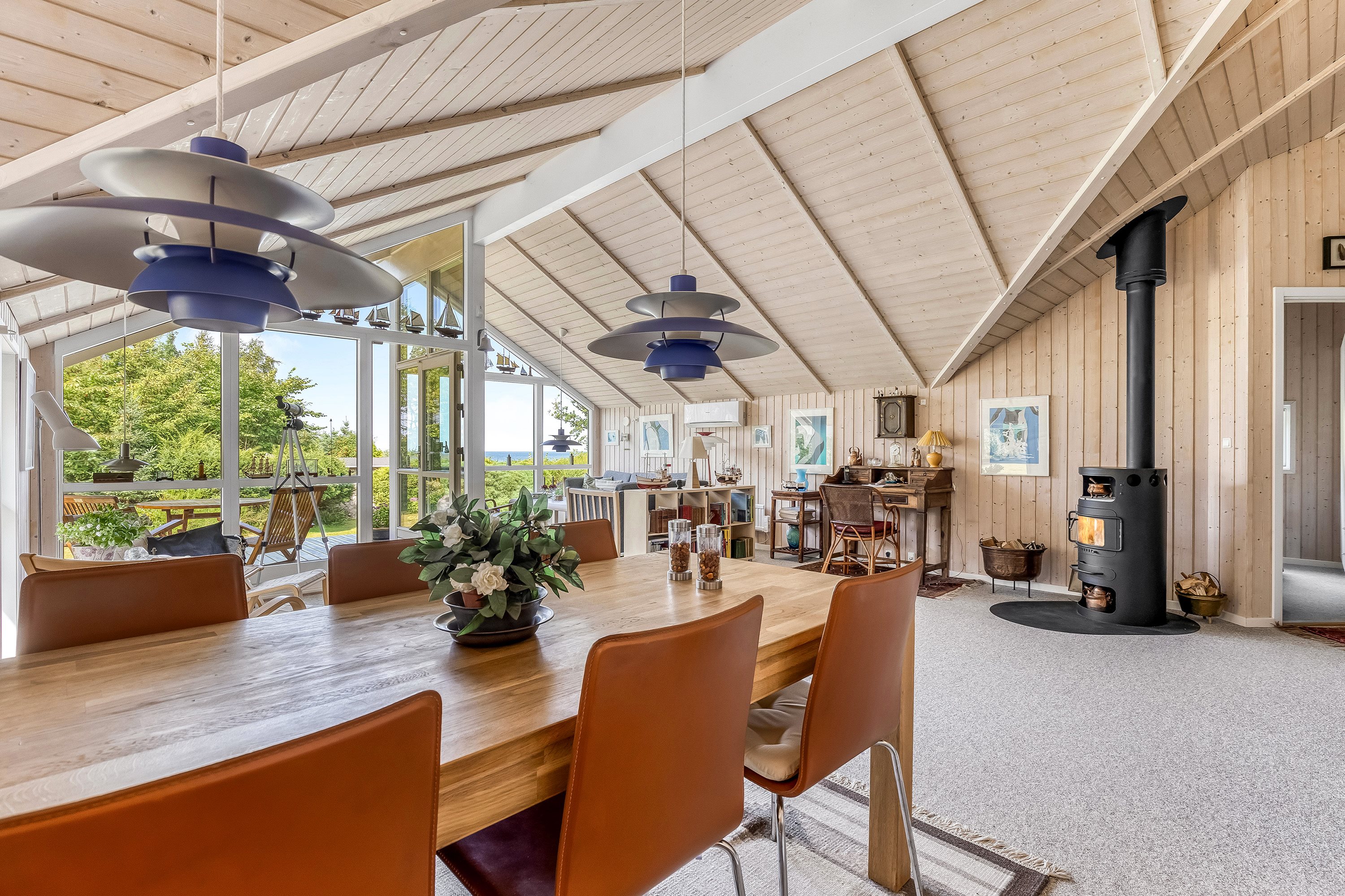 Fremhævet stue billede i fuldskærmstilstand. Billede af Rævehaugen 7, Udsholt, 3230 Græsted