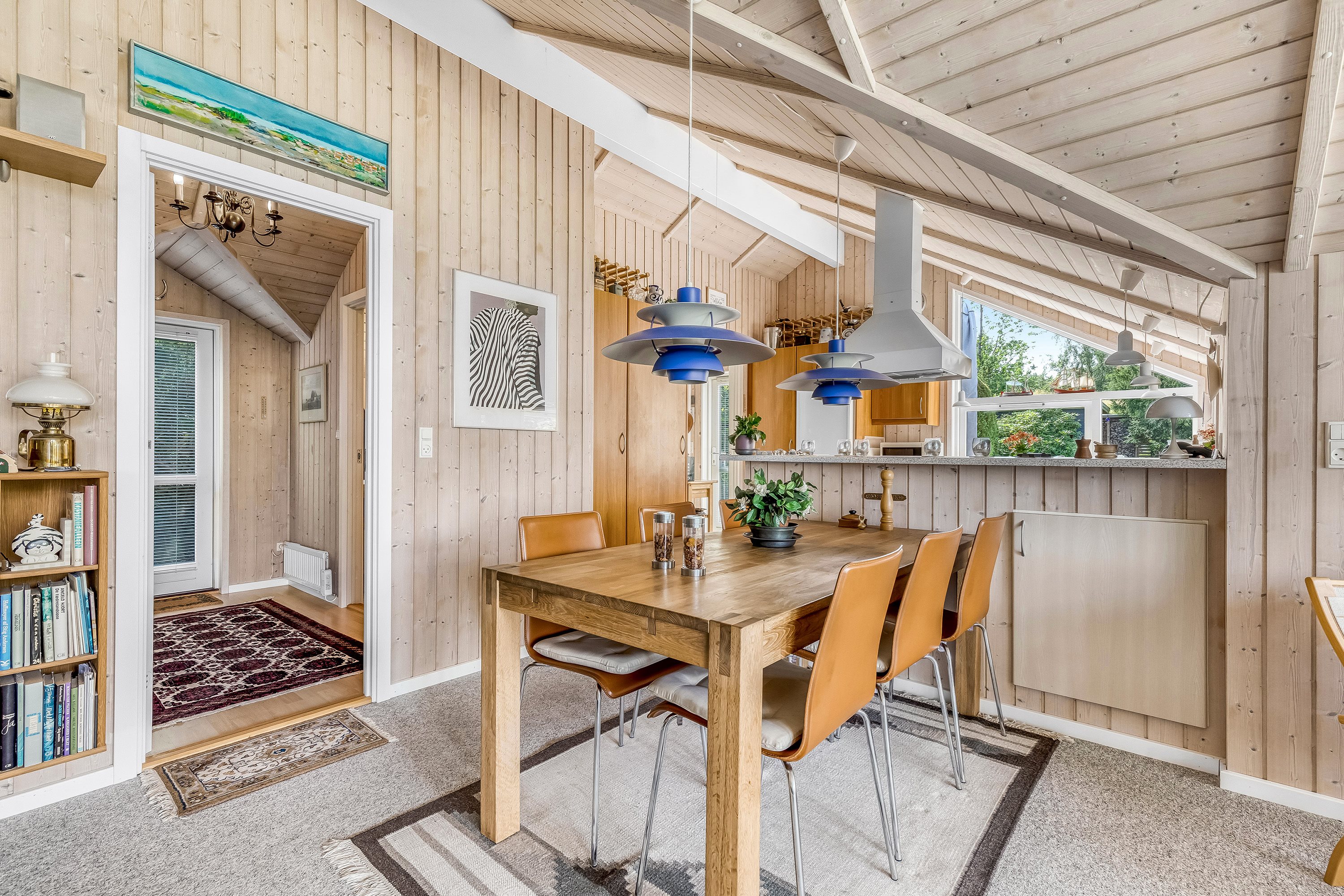 Fremhævet stue billede i fuldskærmstilstand. Billede af Rævehaugen 7, Udsholt, 3230 Græsted