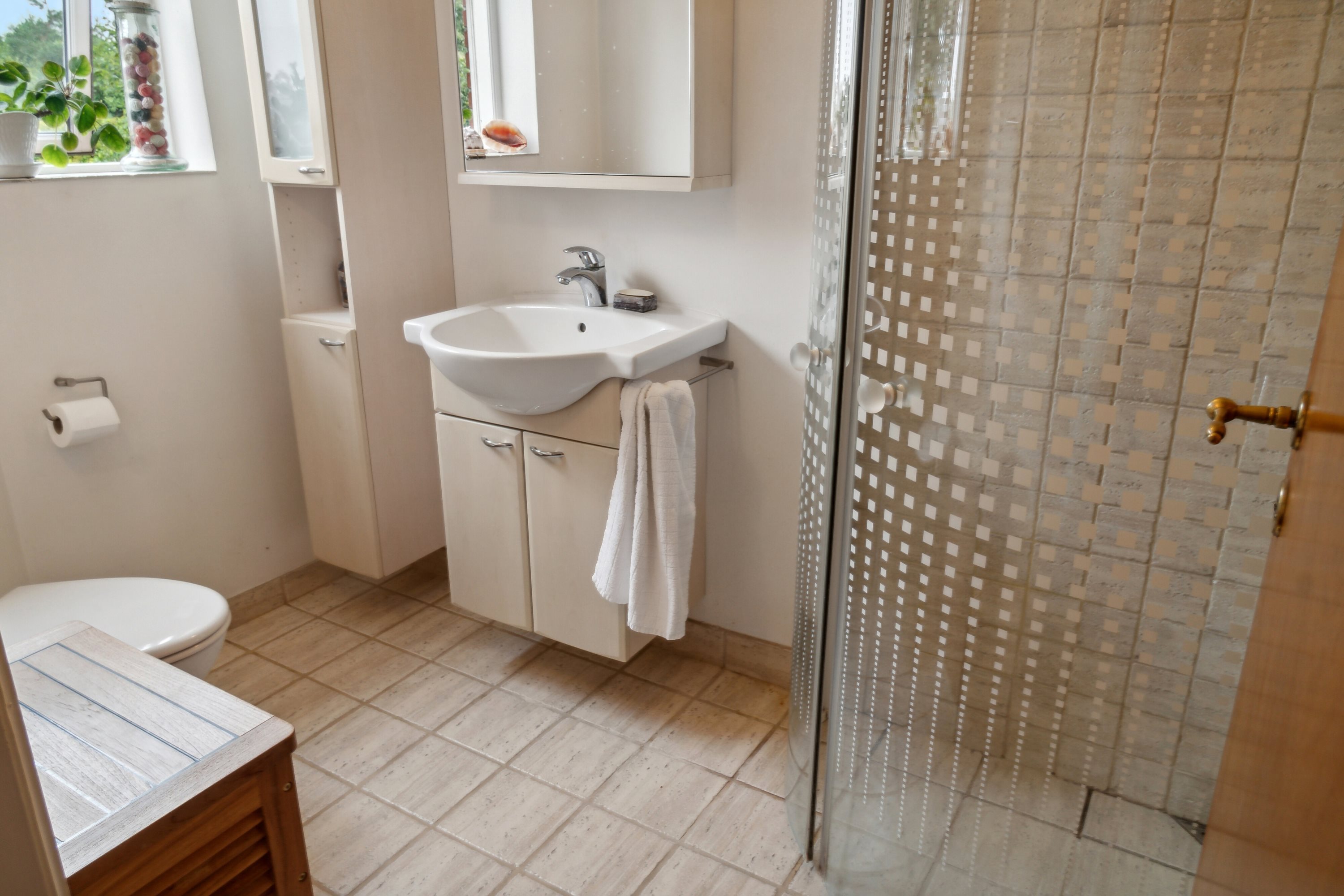 Fremhævet badeværelse billede i fuldskærmstilstand. Billede af Stengårdsvej 25, 4690 Haslev