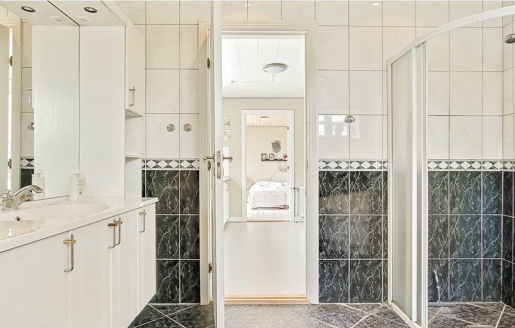 Fremhævet  billede i fuldskærmstilstand. Billede af Næssundvej 419, Karby, 7960 Karby