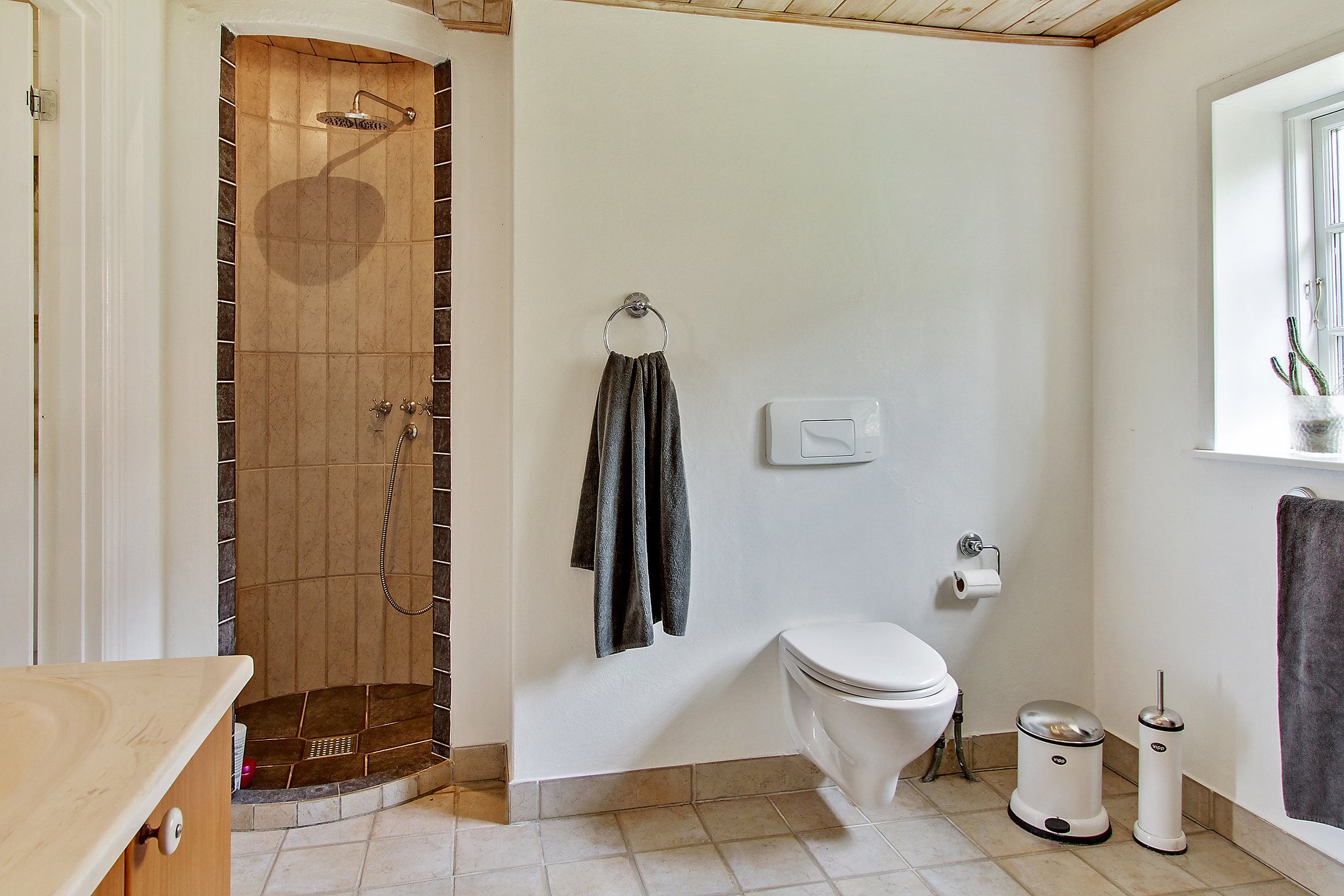 Fremhævet  billede i fuldskærmstilstand. Billede af Emmerlev Klev 6, 6280 Højer