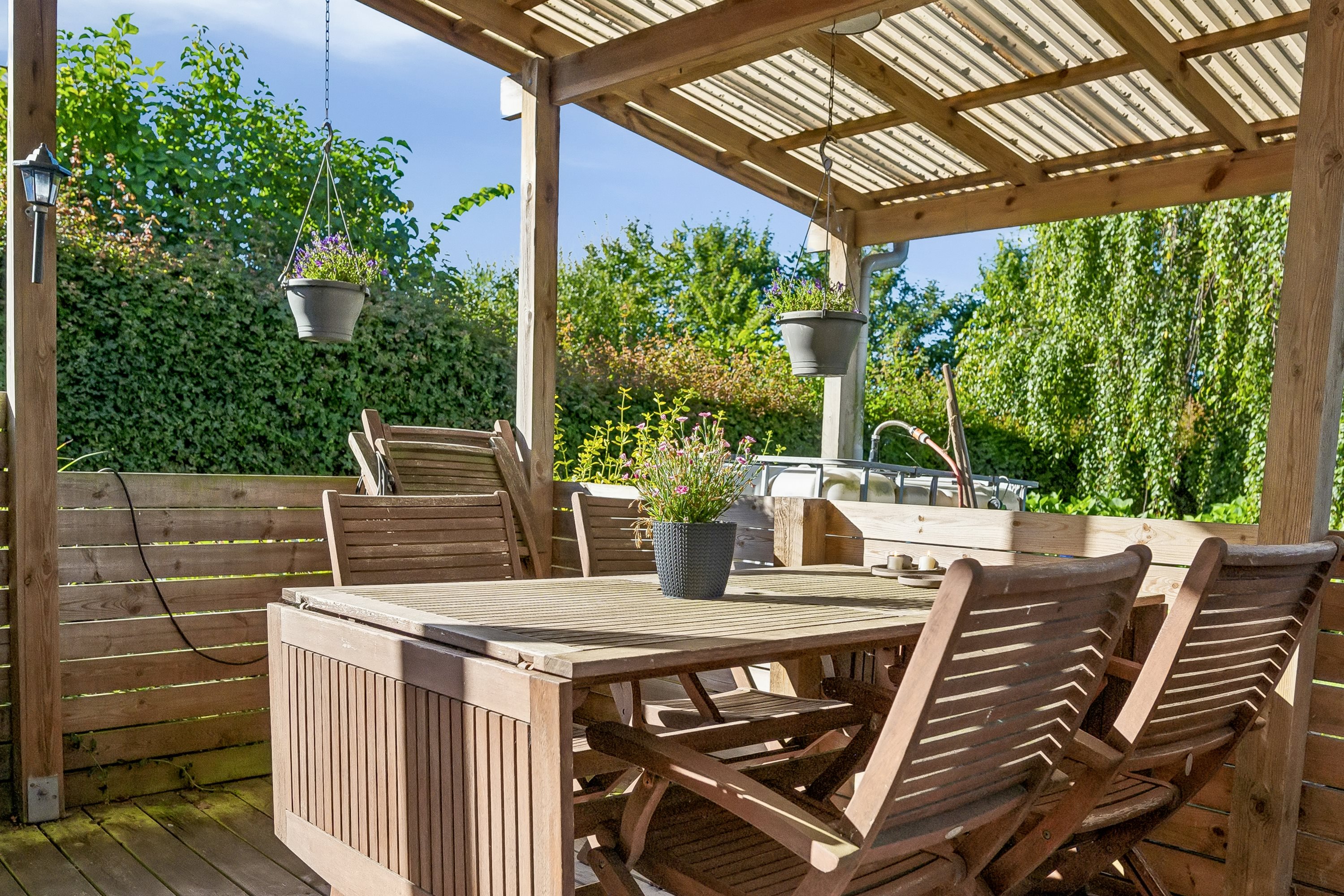 Fremhævet terrasse billede i fuldskærmstilstand. Billede af Markedsvej 14, 9700 Brønderslev