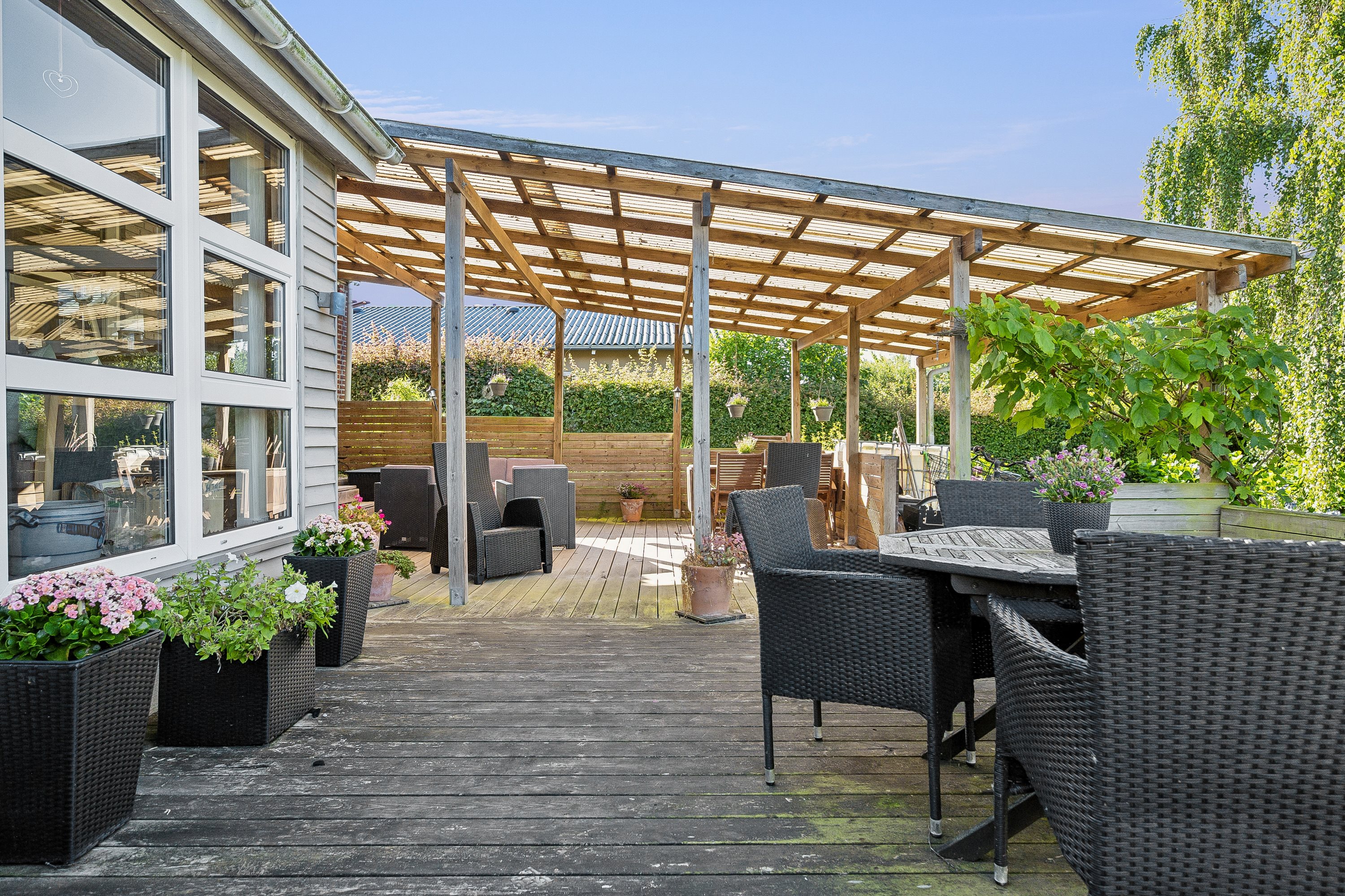 Fremhævet terrasse billede i fuldskærmstilstand. Billede af Markedsvej 14, 9700 Brønderslev