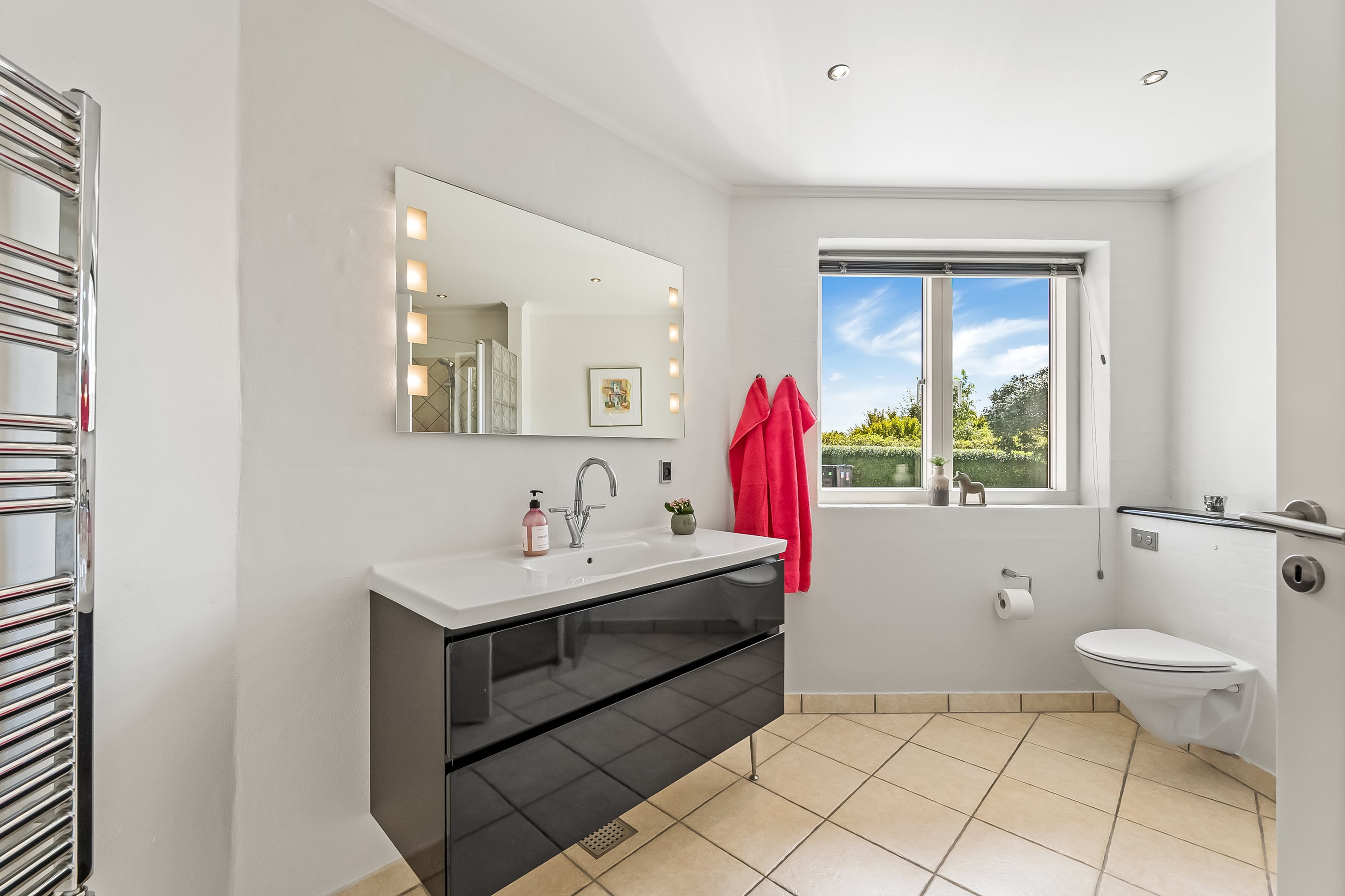 Fremhævet badeværelse billede i fuldskærmstilstand. Billede af Gotlandsgade 17, 6950 Ringkøbing