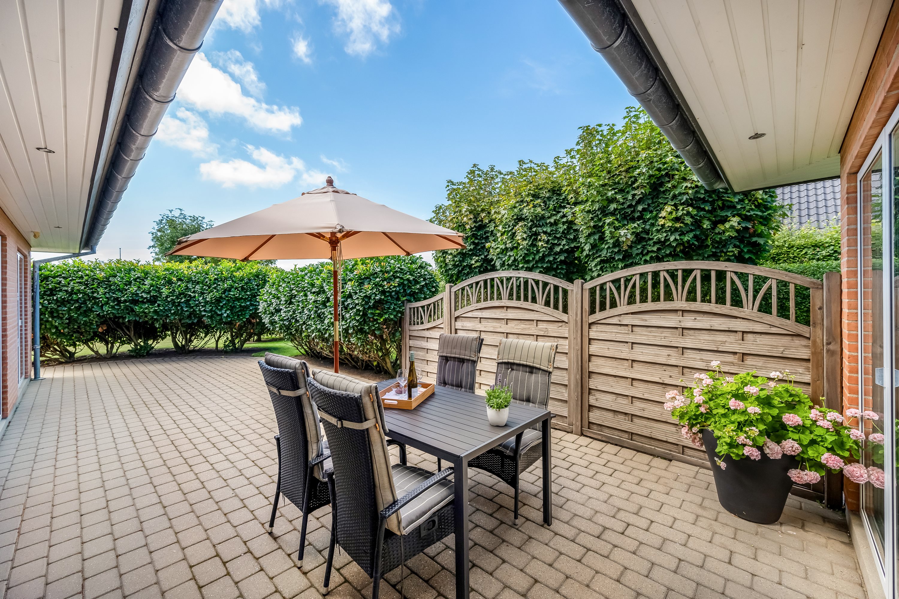 Fremhævet terrasse billede i fuldskærmstilstand. Billede af Gotlandsgade 17, 6950 Ringkøbing