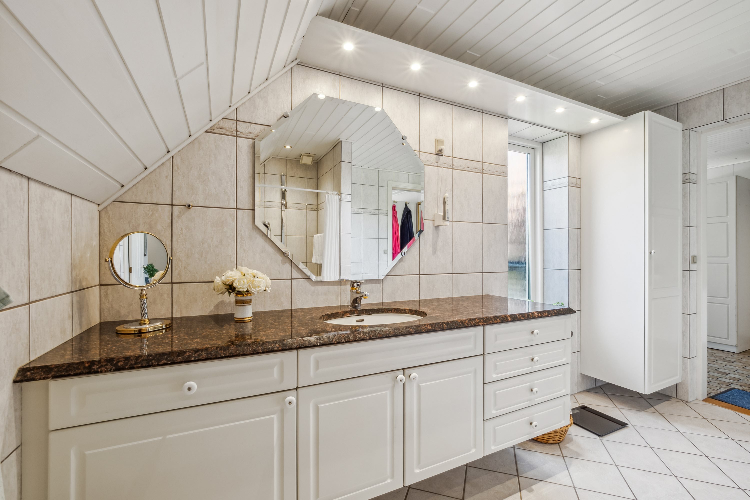 Fremhævet badeværelse billede i fuldskærmstilstand. Billede af Visdomsvej 4, 7741 Frøstrup