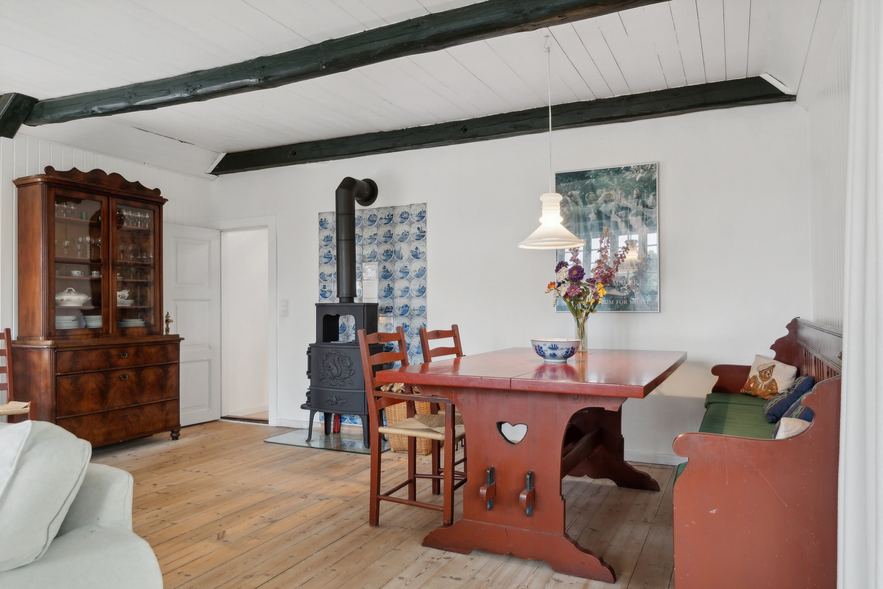 Fremhævet spiseplads billede i fuldskærmstilstand. Billede af Vesterlyngvej 120, 4500 Nykøbing Sj