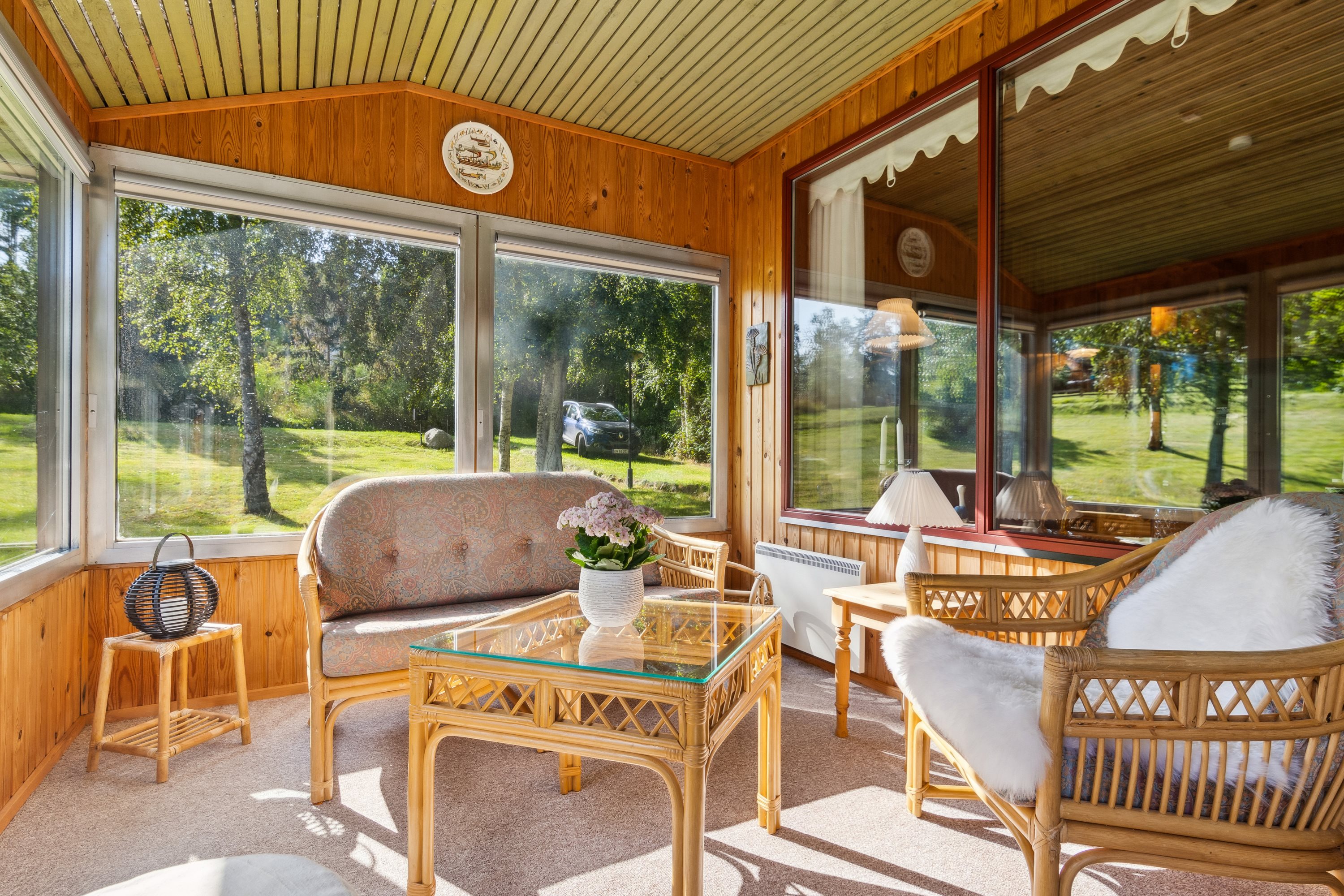 Fremhævet stue billede i fuldskærmstilstand. Billede af Gribvej 11, Esby, 8420 Knebel