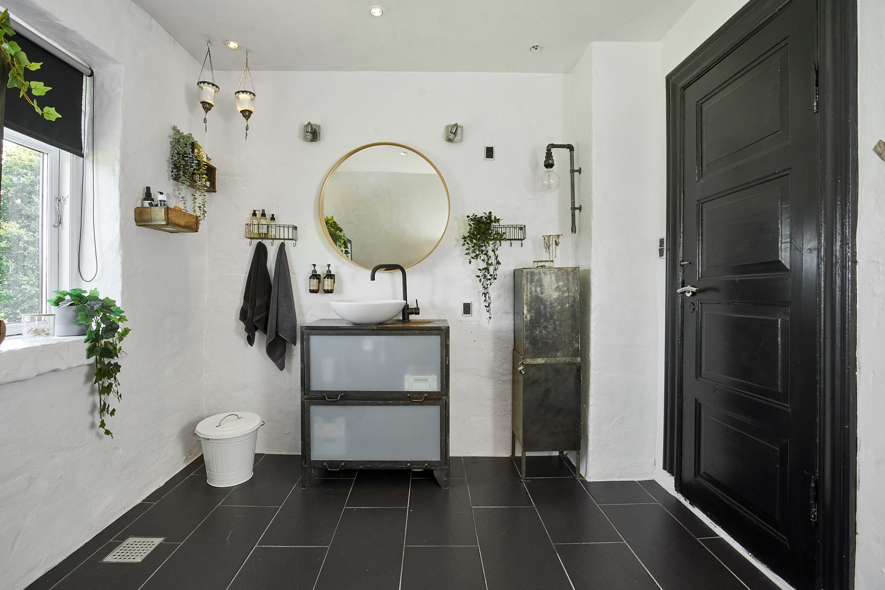 Fremhævet  billede i fuldskærmstilstand. Billede af Fjordglimtsvej 4, 8700 Horsens