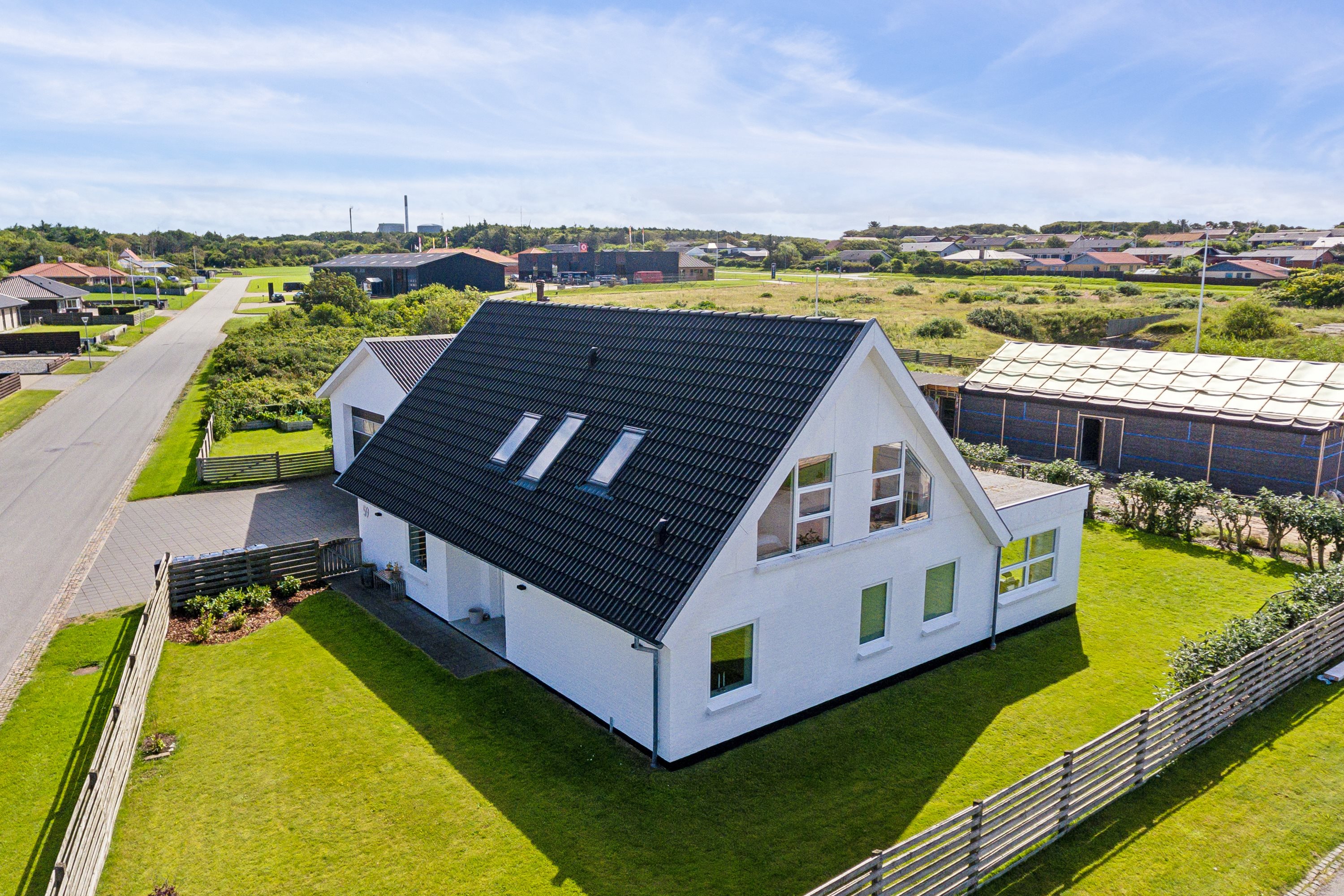 Fremhævet luftfoto billede i fuldskærmstilstand. Billede af Bødkervej 59, 7730 Hanstholm