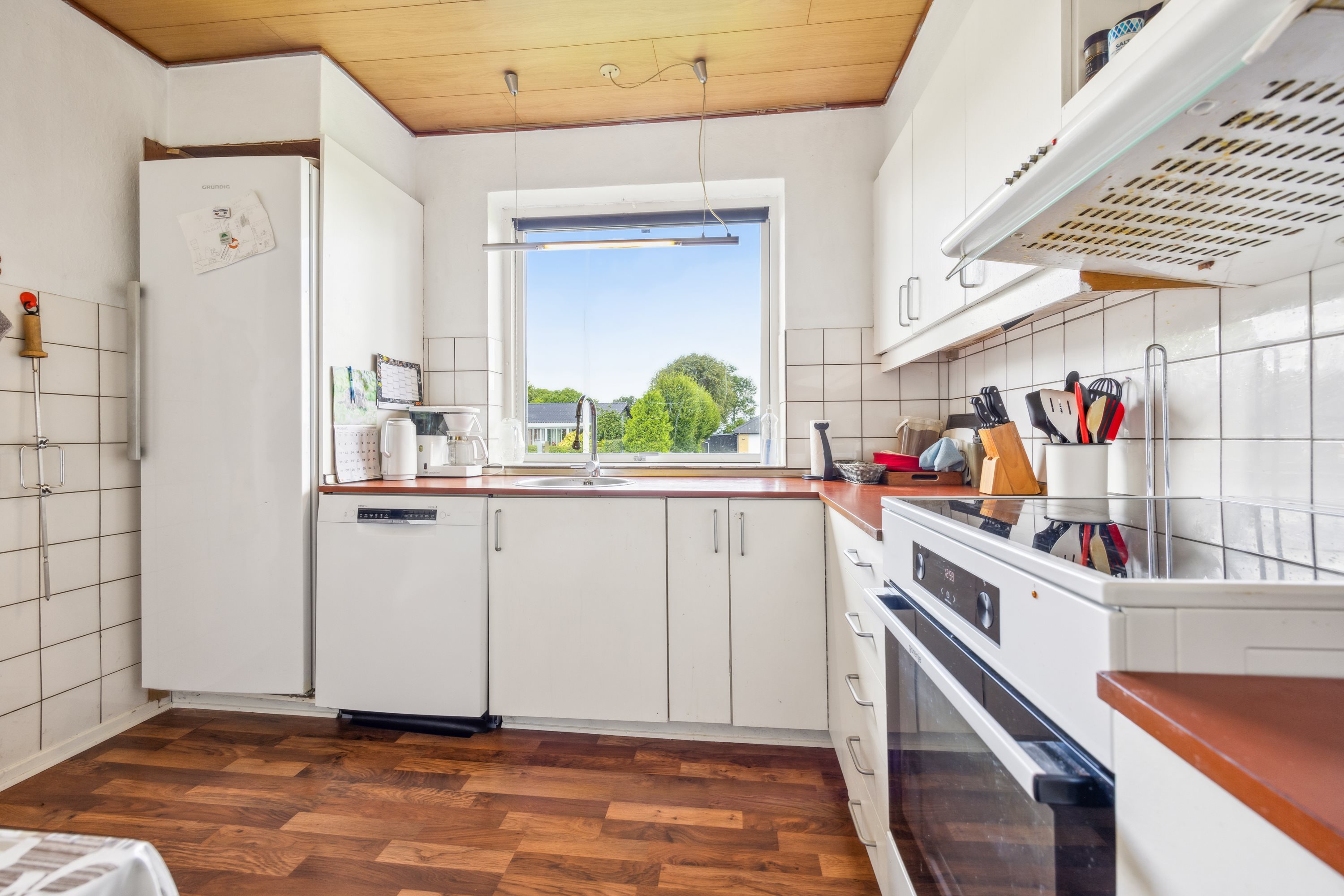 Fremhævet køkken billede i fuldskærmstilstand. Billede af Rundhøjvej 12, Ø Hvidbjerg, 7970 Redsted M