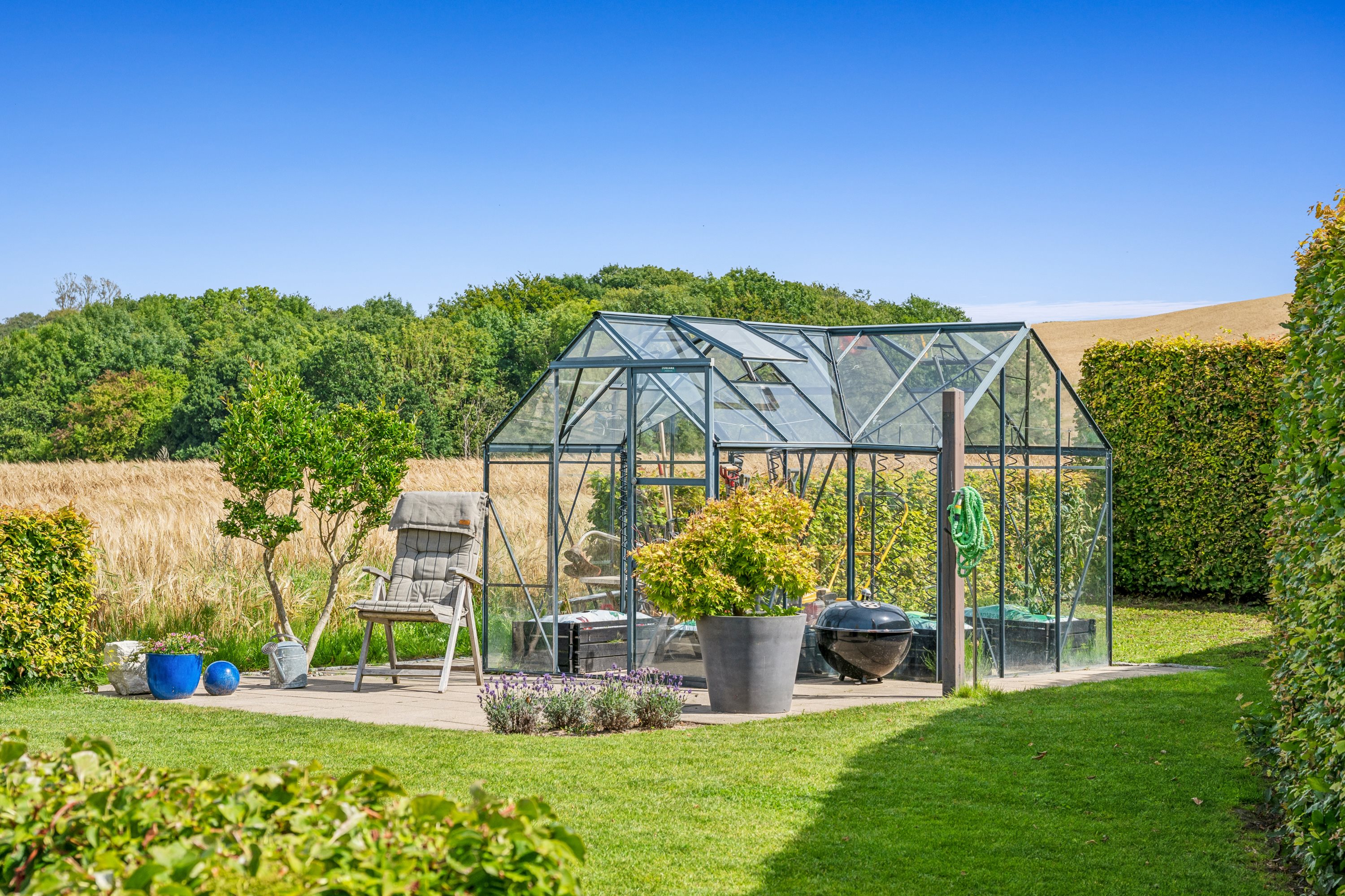 Fremhævet have billede i fuldskærmstilstand. Billede af Skolemarken 19, Grønfeld, 8400 Ebeltoft