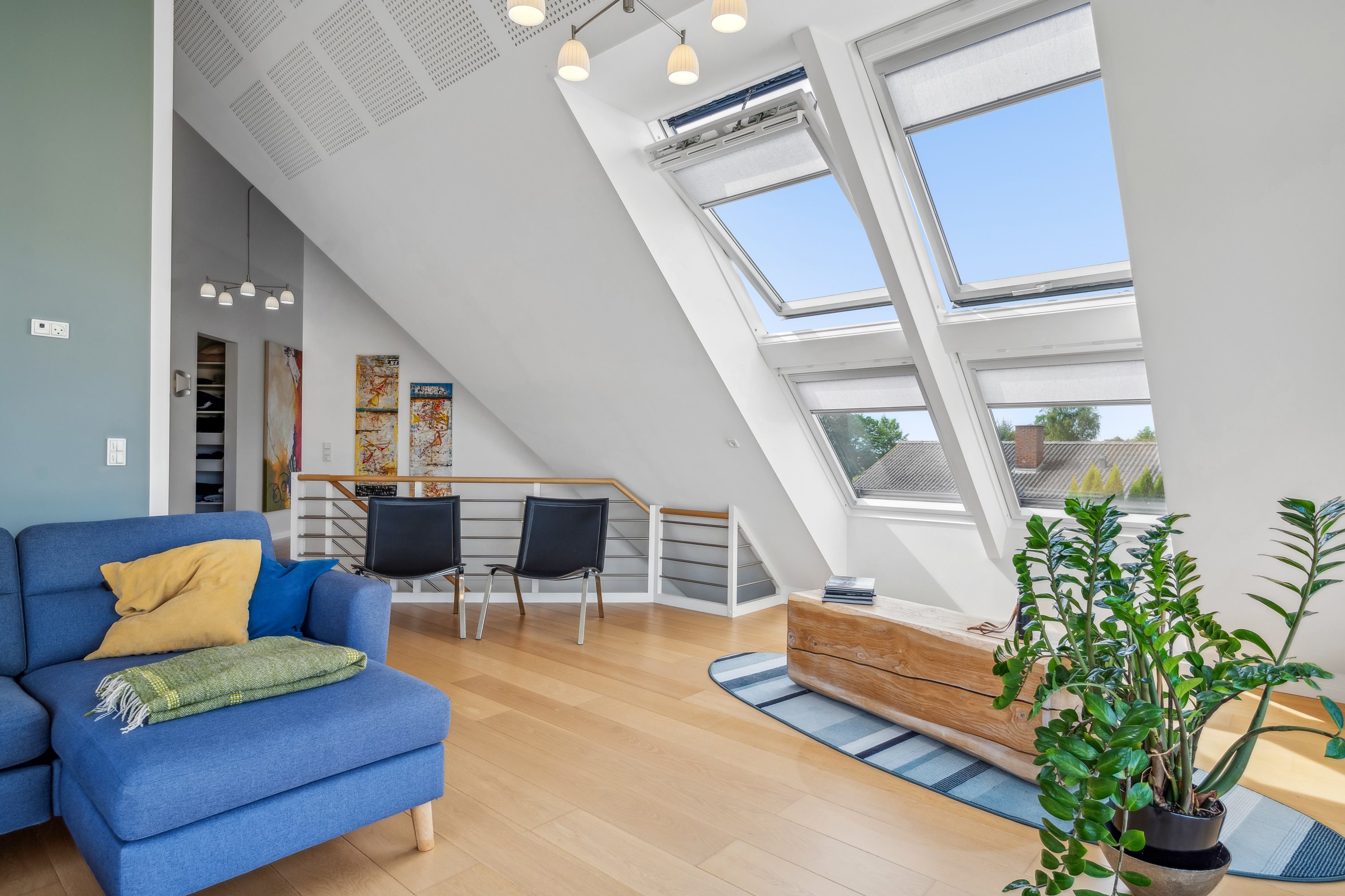 Fremhævet stue billede i fuldskærmstilstand. Billede af Skolemarken 19, Grønfeld, 8400 Ebeltoft