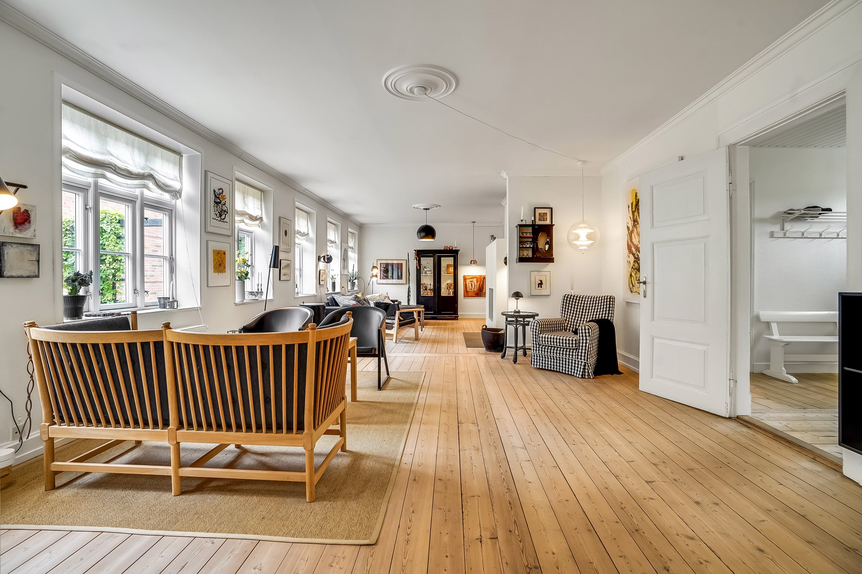 Fremhævet stue billede i fuldskærmstilstand. Billede af Vejlevej 16, 7300 Jelling