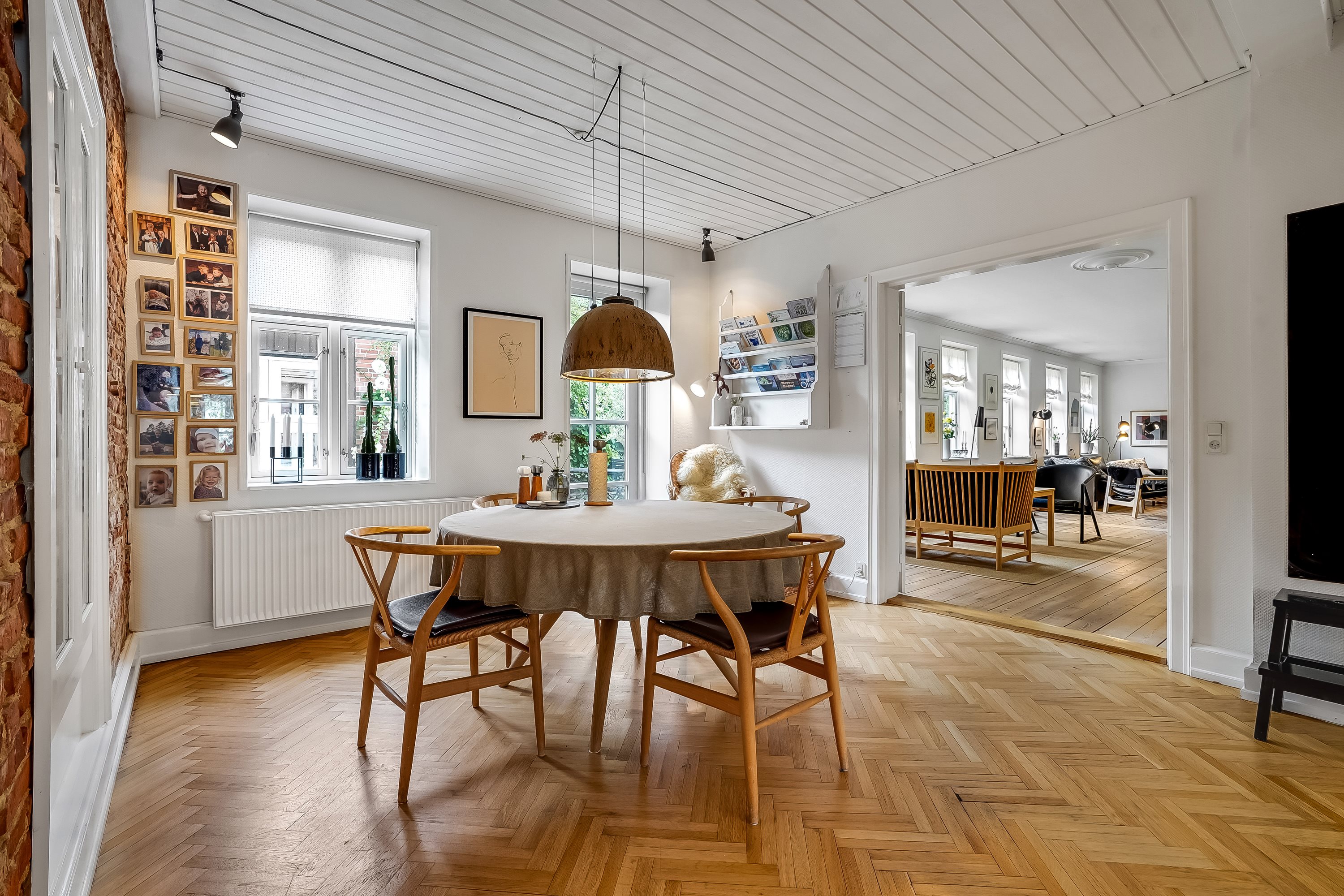 Fremhævet stue billede i fuldskærmstilstand. Billede af Vejlevej 16, 7300 Jelling