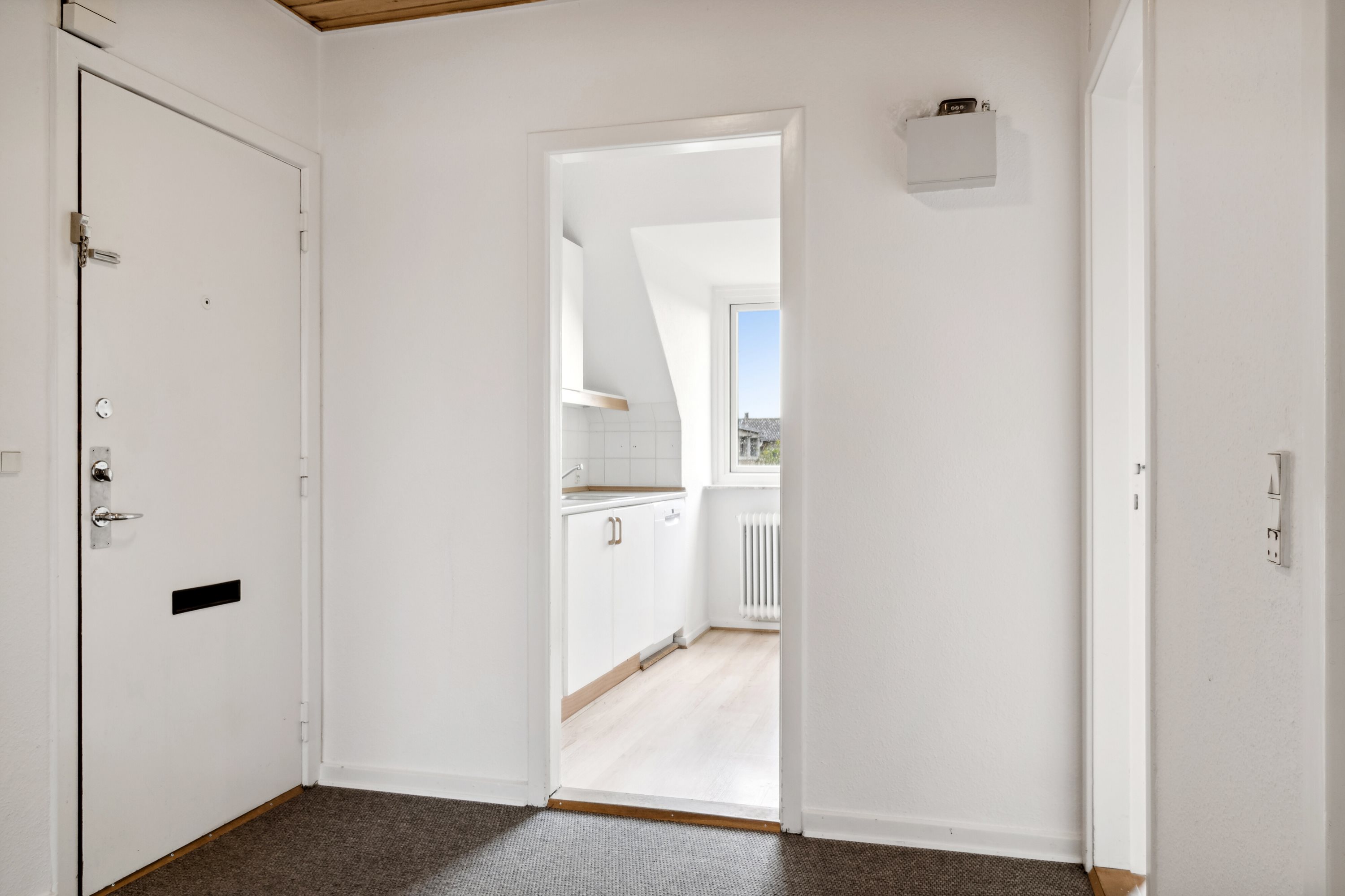 Miniaturebillede 2: gang. Billede af Tousvej 83, 2. tv., 8230 Åbyhøj