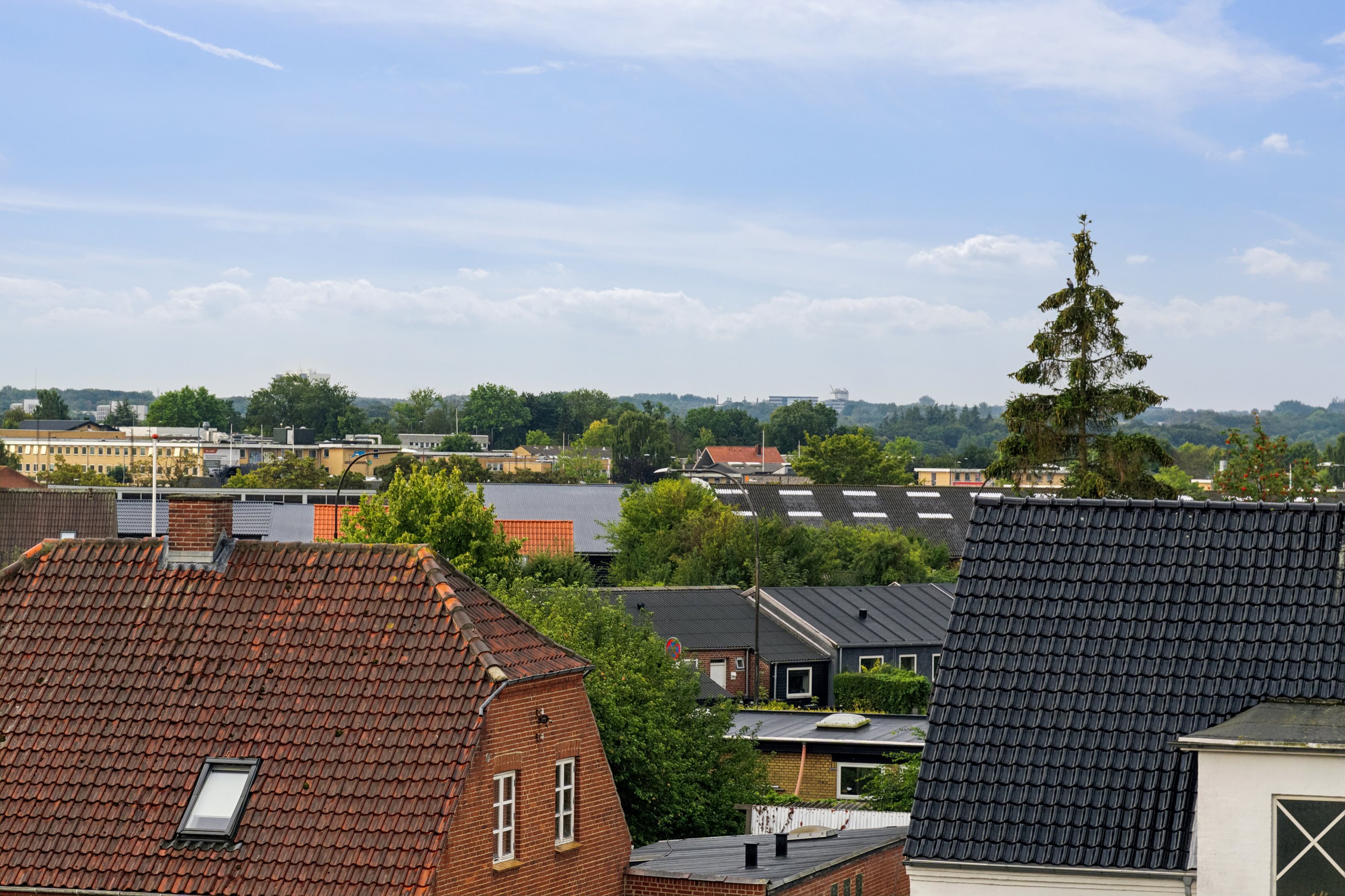 Fremhævet udsigt billede i fuldskærmstilstand. Billede af Tousvej 83, 2. tv., 8230 Åbyhøj