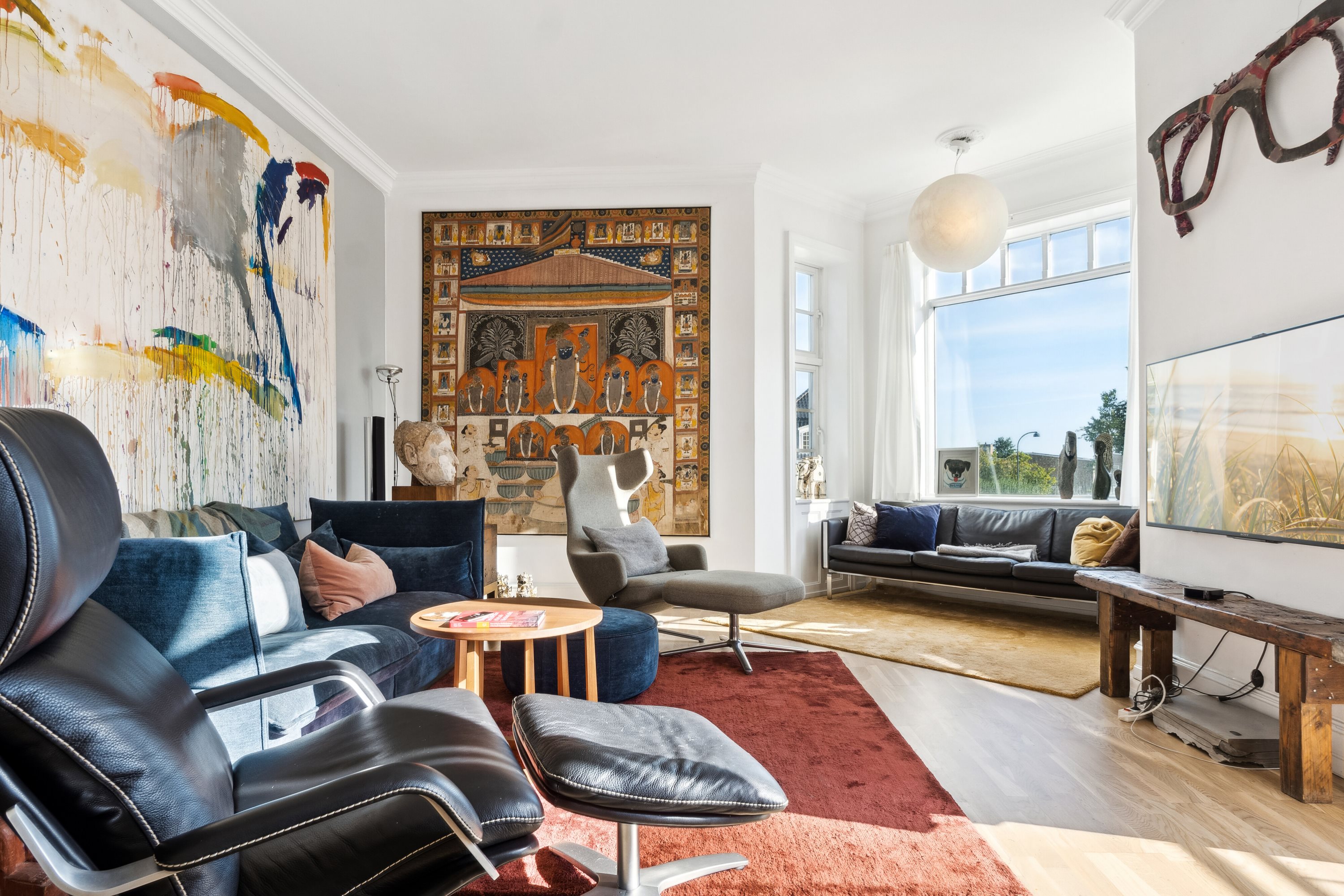 Fremhævet stue billede i fuldskærmstilstand. Billede af Slotsalleen 6B, 2930 Klampenborg