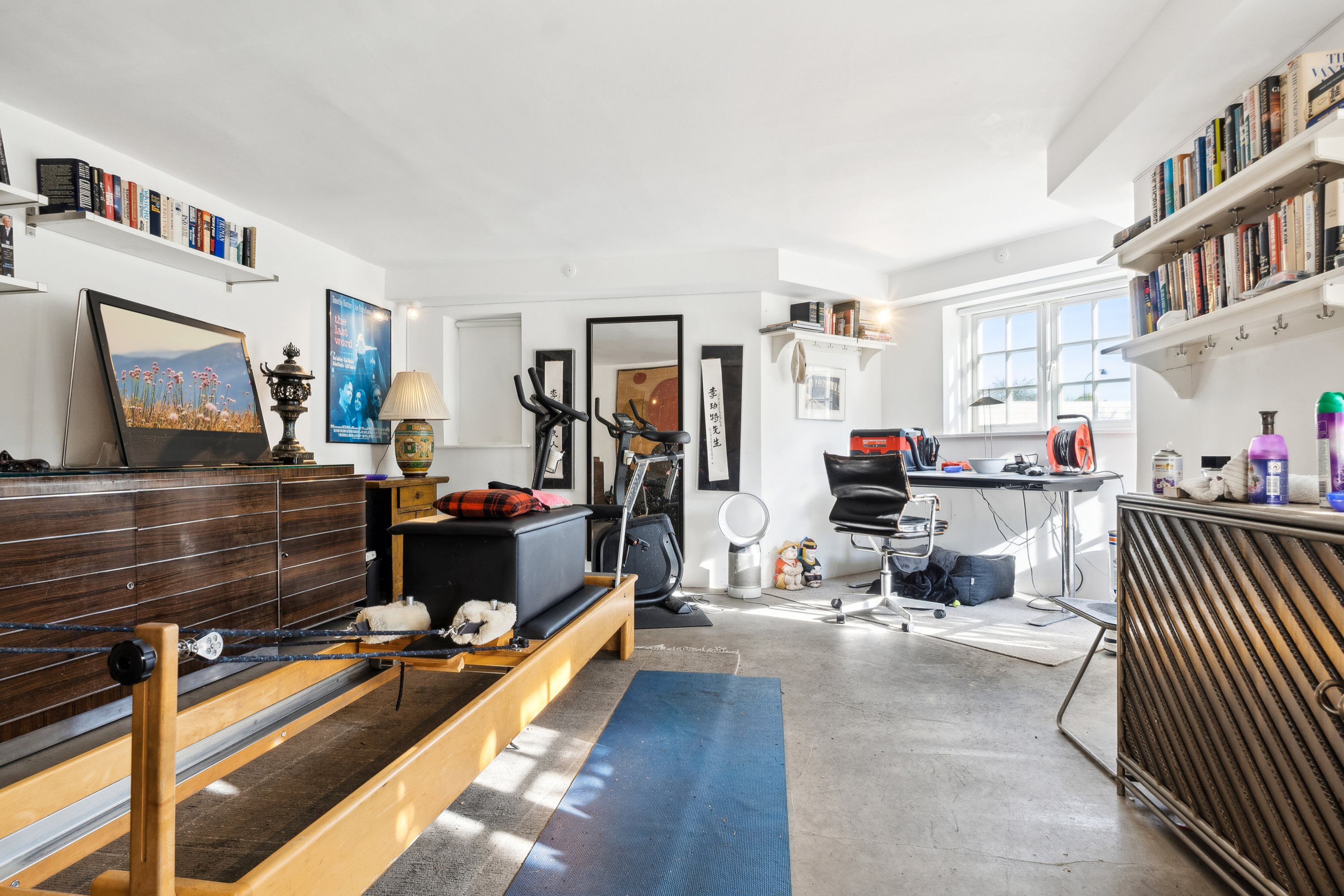 Fremhævet indendørs billede i fuldskærmstilstand. Billede af Slotsalleen 6B, 2930 Klampenborg