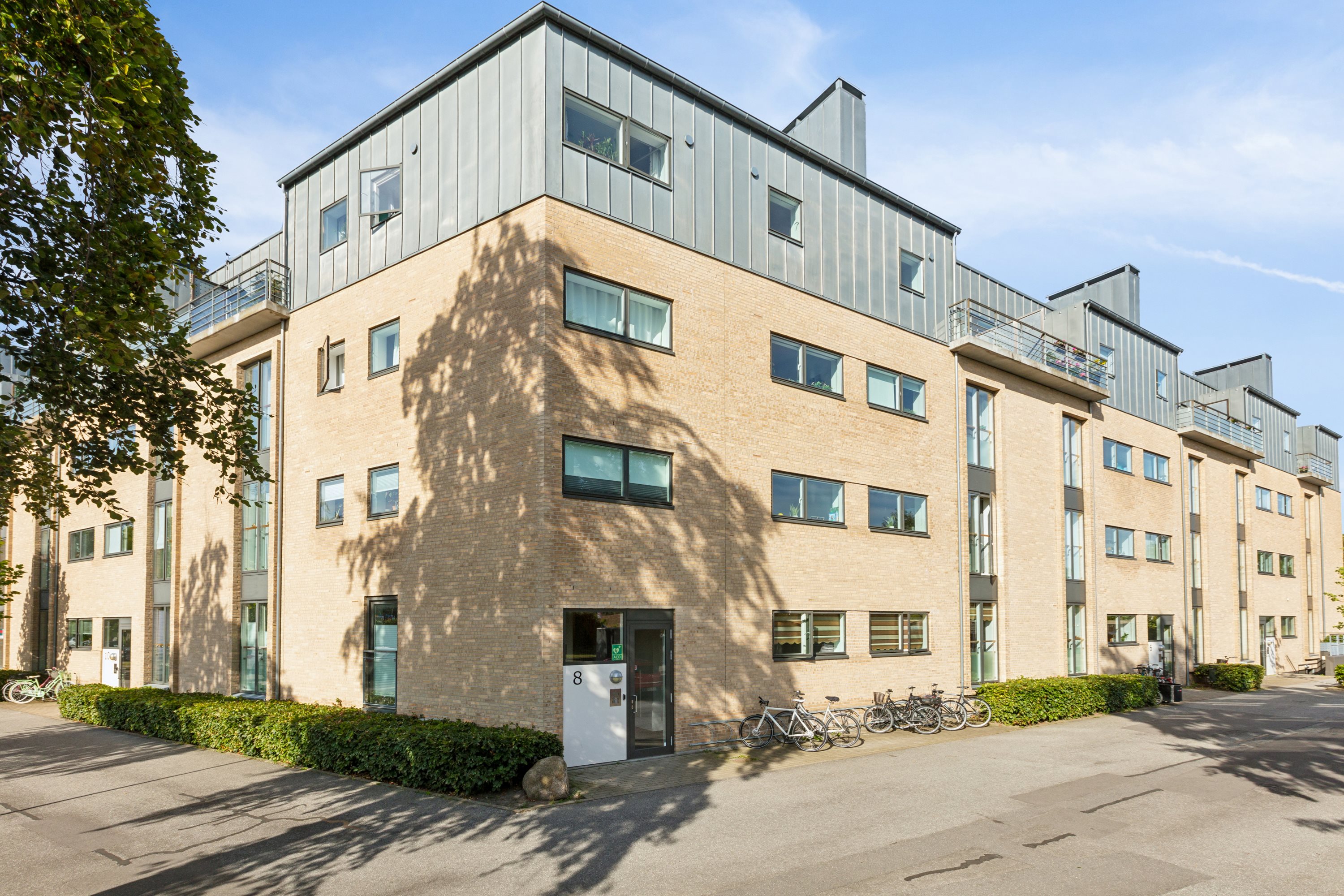 Fremhævet ejendom 1 billede i fuldskærmstilstand. Billede af Åsvinget 8, 1. tv., 2665 Vallensbæk Strand