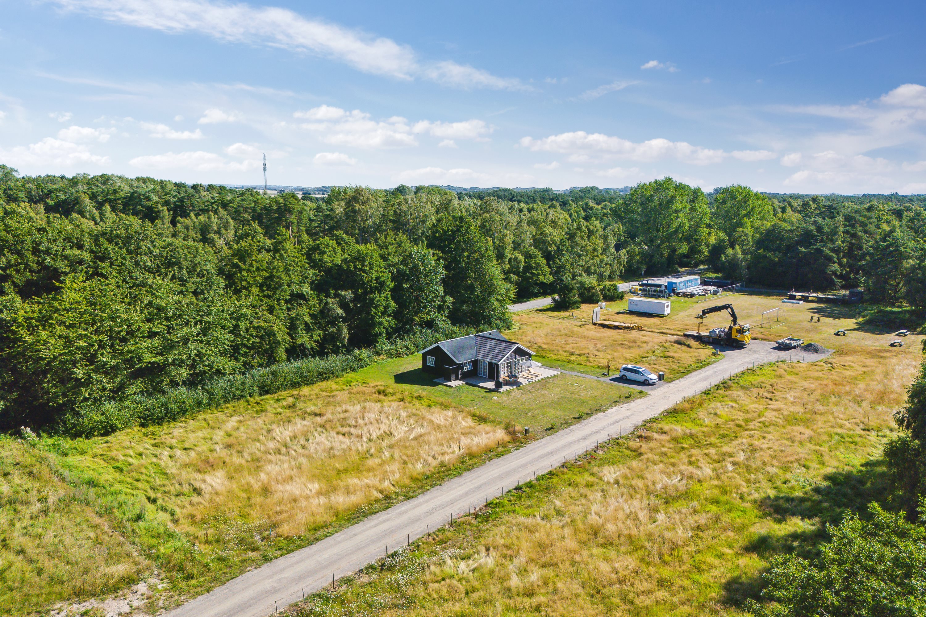 Fremhævet  billede i fuldskærmstilstand. Billede af Sømarkshusene 13, Pedersker, 3720 Aakirkeby