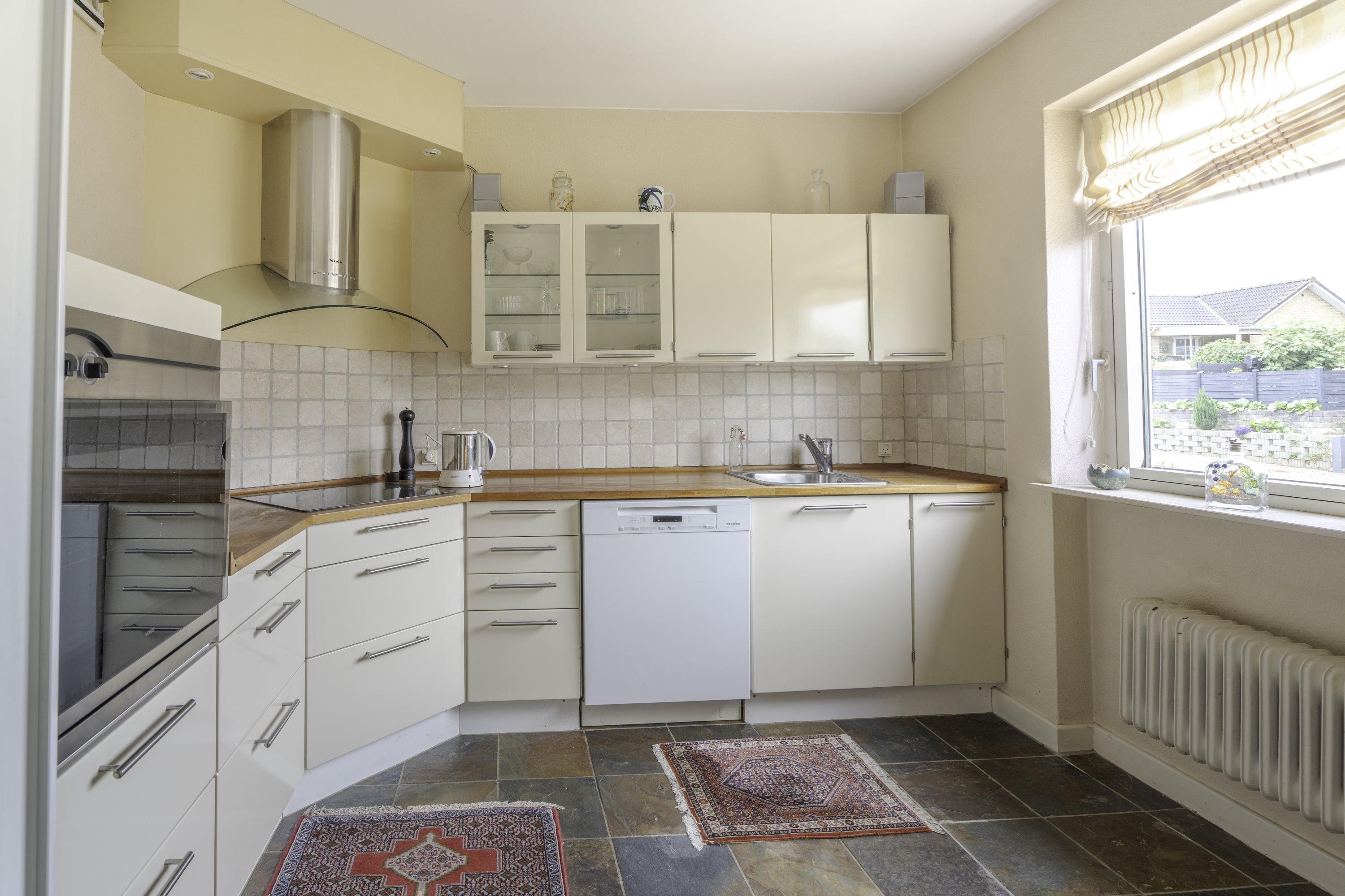 Fremhævet  billede i fuldskærmstilstand. Billede af Blomstervænget 1A, 5610 Assens