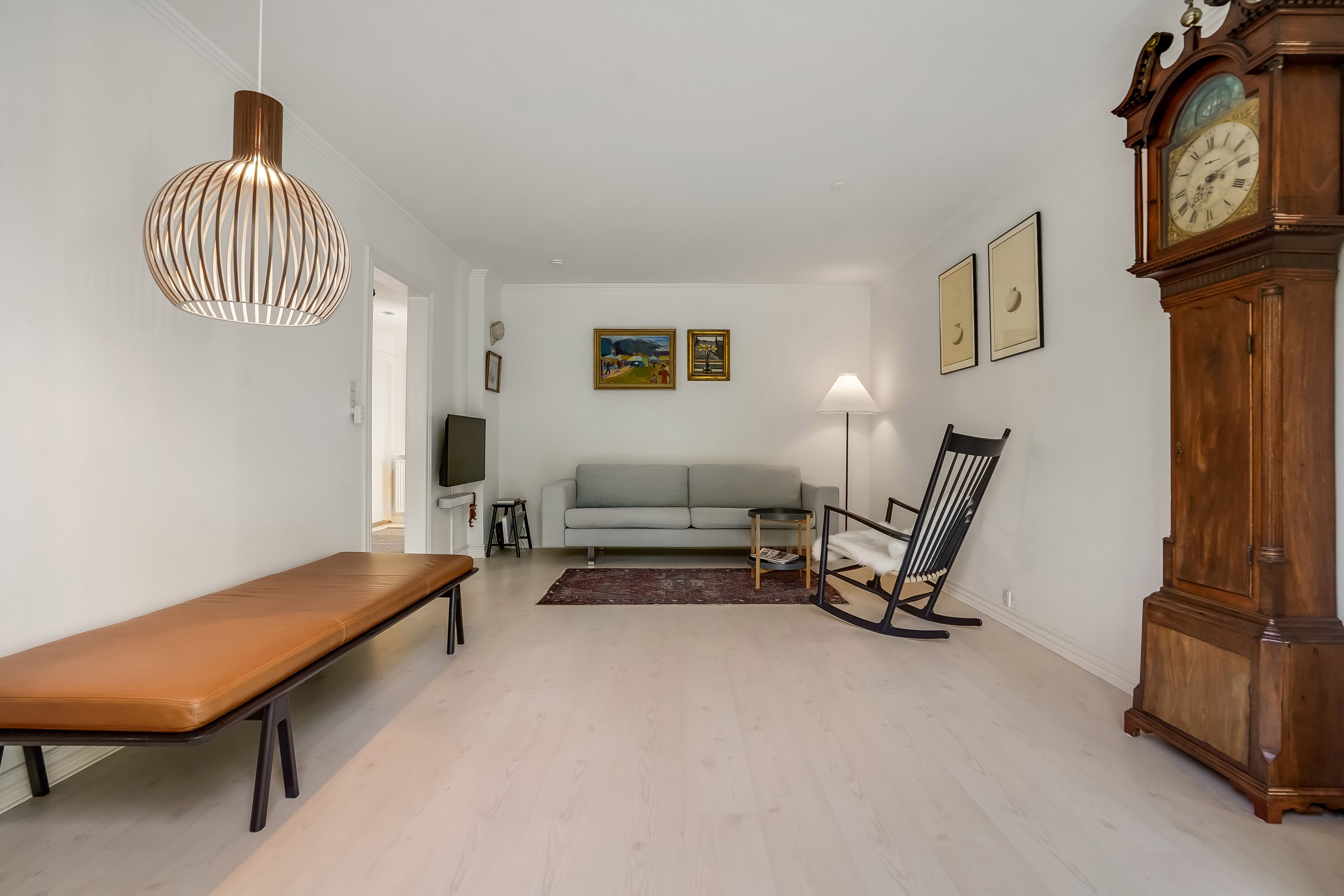 Fremhævet stue billede i fuldskærmstilstand. Billede af Langelinie 103, kld.., 5230 Odense M