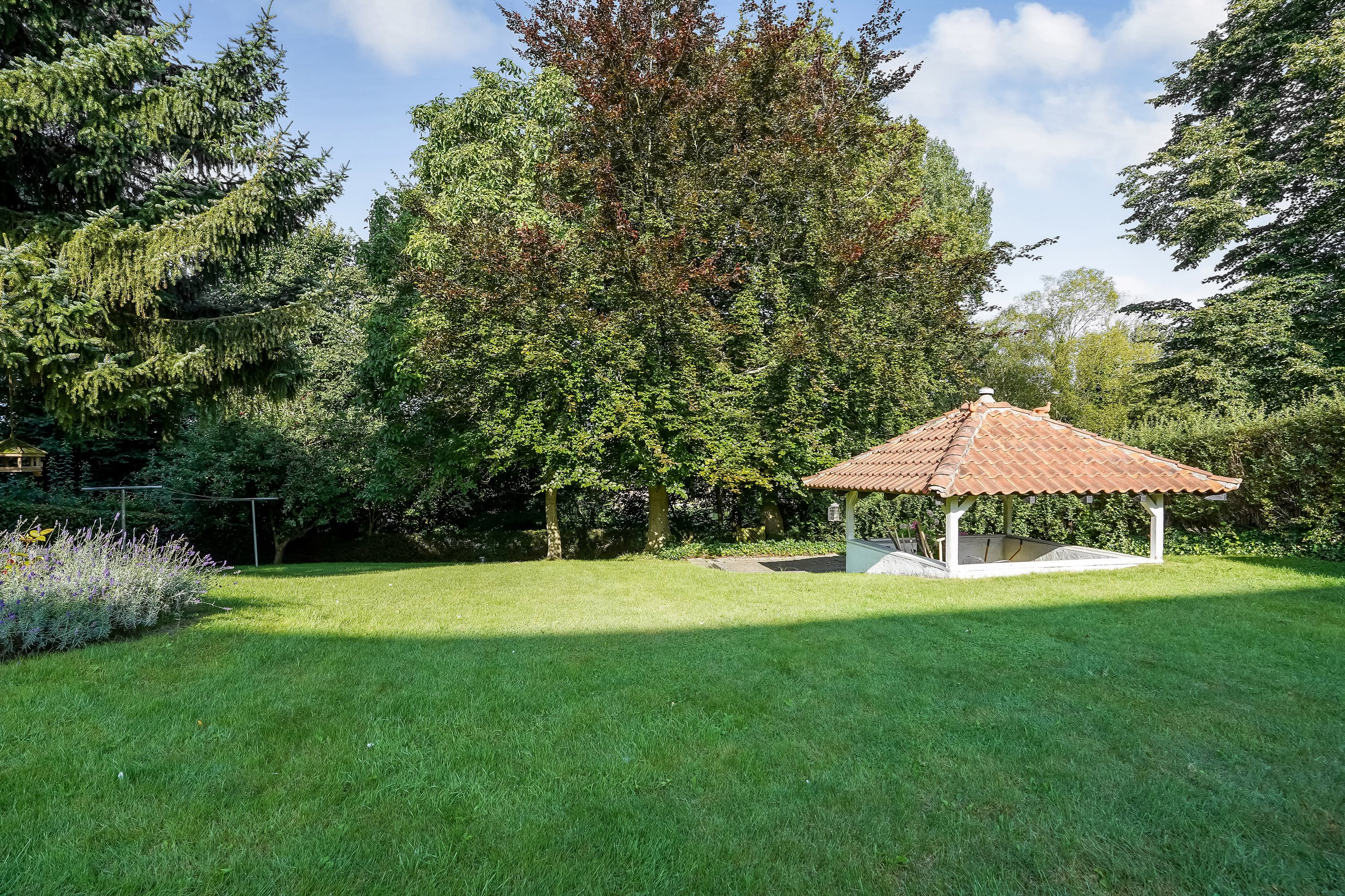 Fremhævet have billede i fuldskærmstilstand. Billede af Langelinie 103, kld.., 5230 Odense M