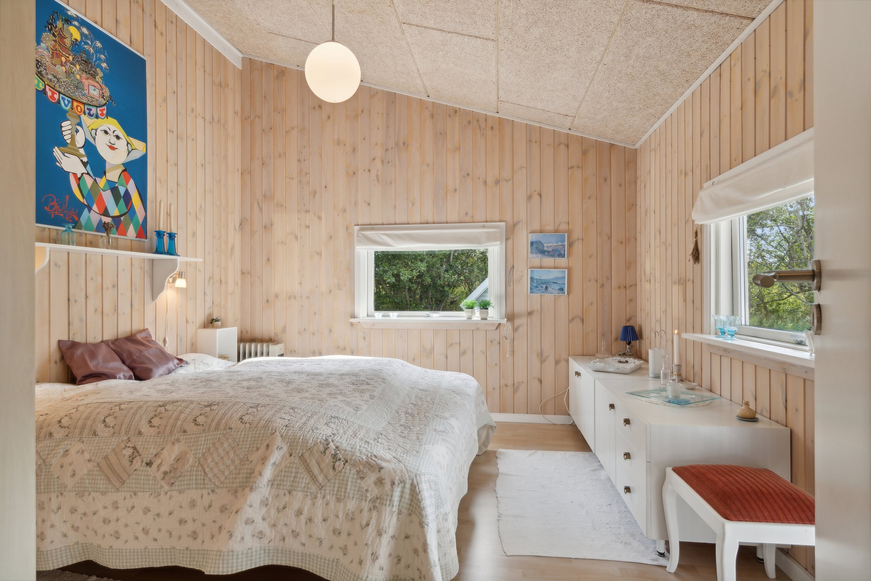 Fremhævet soveværelse billede i fuldskærmstilstand. Billede af Kragekæret 5, Tornby, 9850 Hirtshals