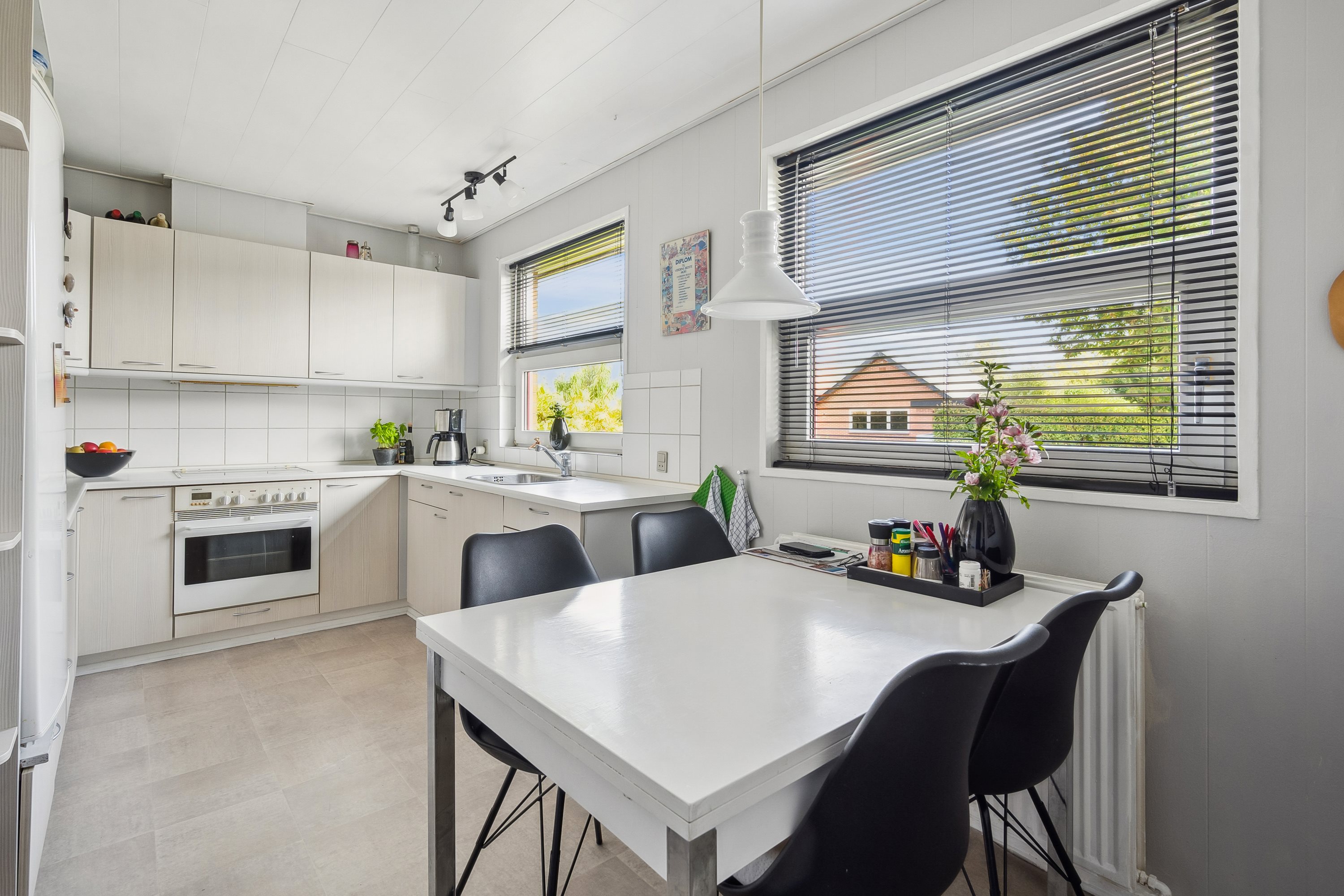 Miniaturebillede 2: køkken. Billede af Ørnevej 19, 9700 Brønderslev