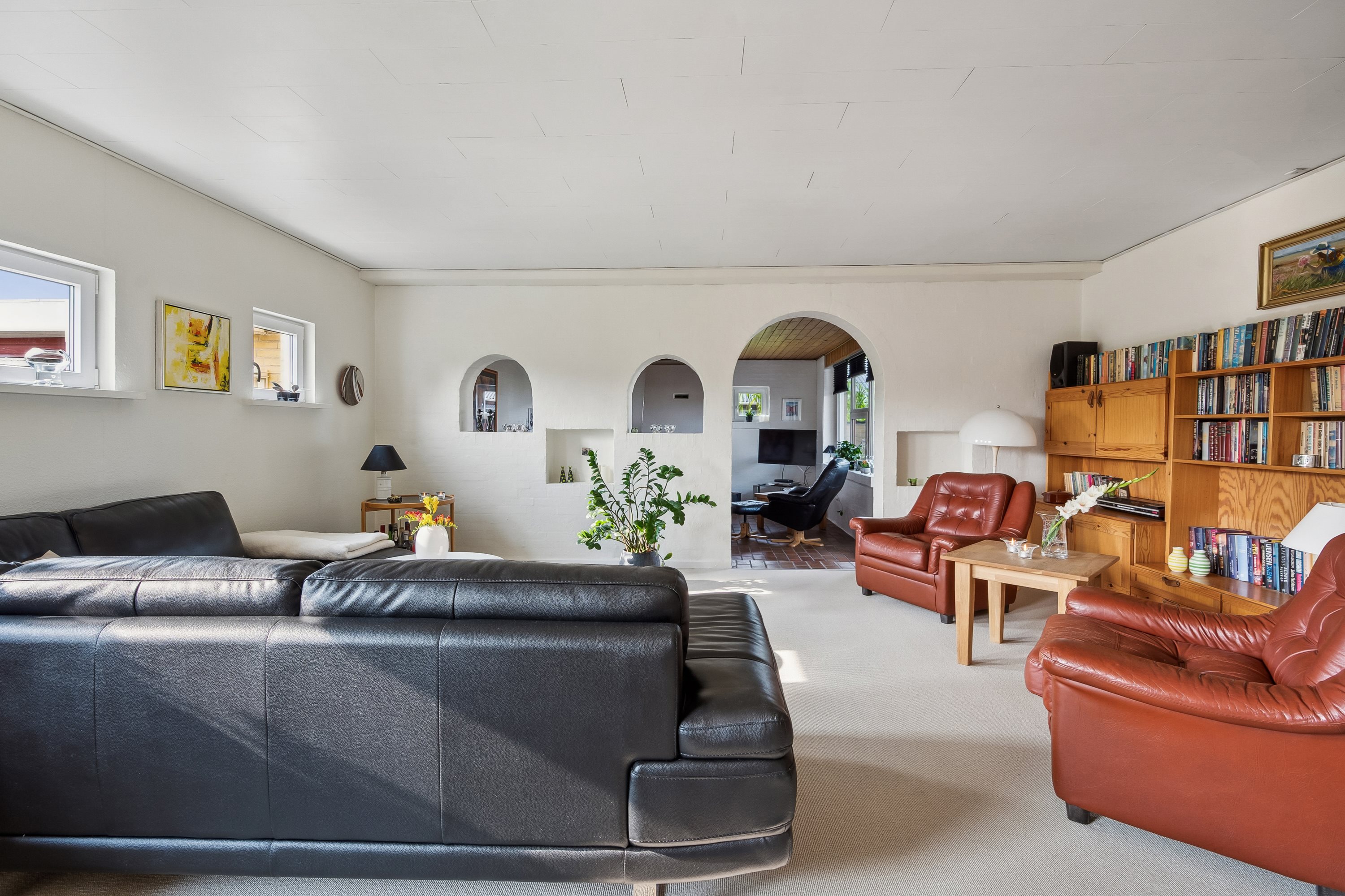 Fremhævet stue billede i fuldskærmstilstand. Billede af Ørnevej 19, 9700 Brønderslev