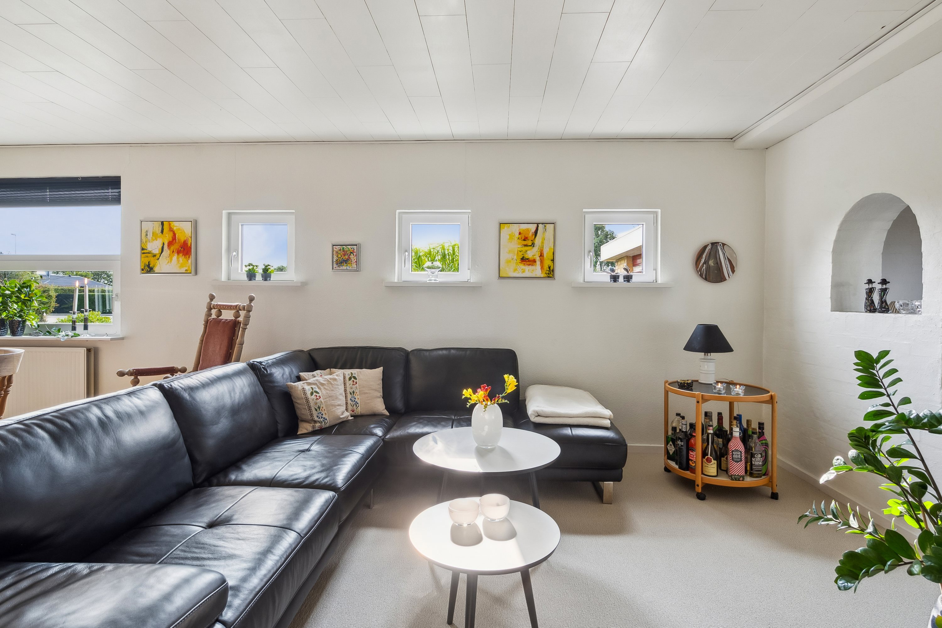 Fremhævet stue billede i fuldskærmstilstand. Billede af Ørnevej 19, 9700 Brønderslev