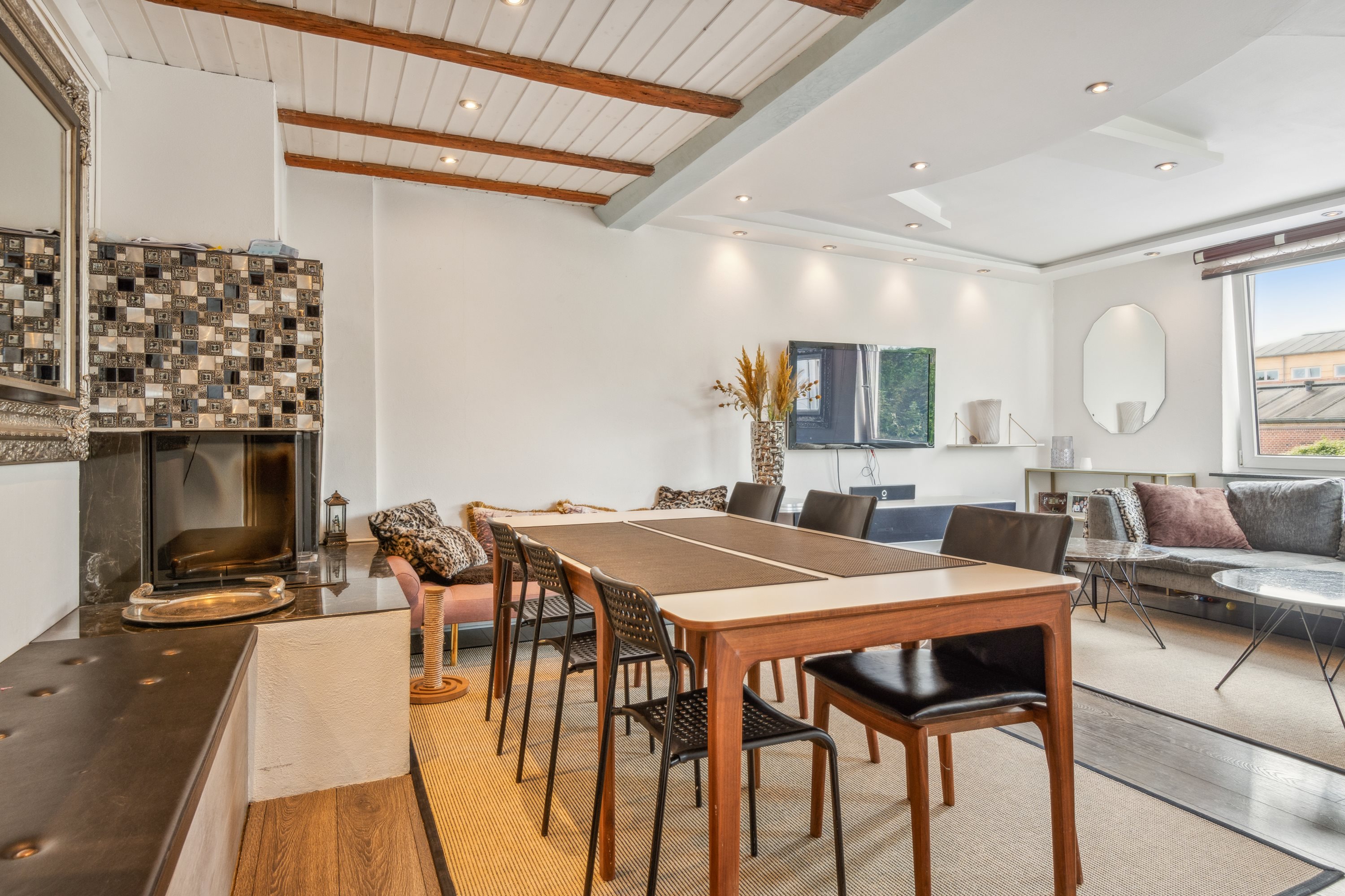 Fremhævet stue billede i fuldskærmstilstand. Billede af Mølleparkvej 7, 9000 Aalborg