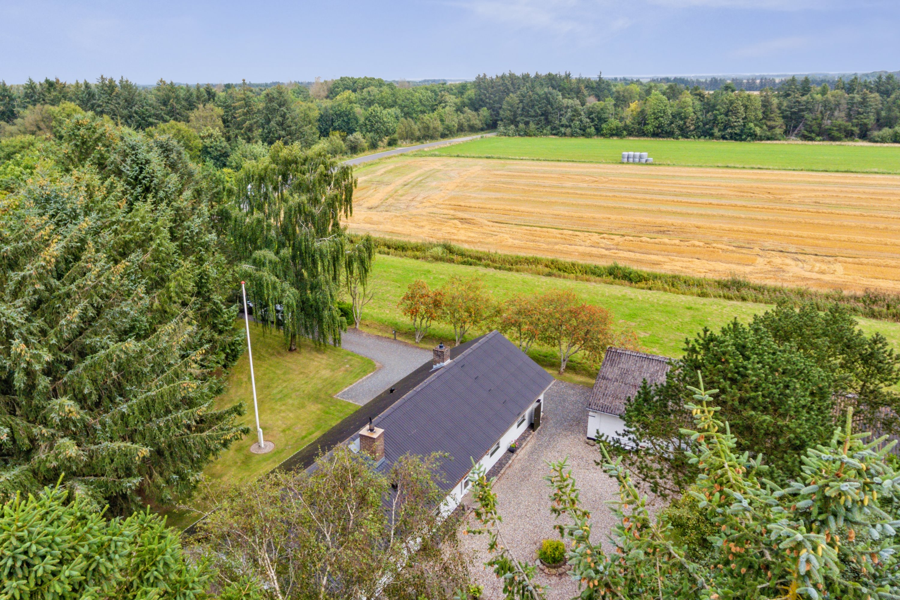 Fremhævet have billede i fuldskærmstilstand. Billede af Tranekærvej 91, Kaas, 9490 Pandrup