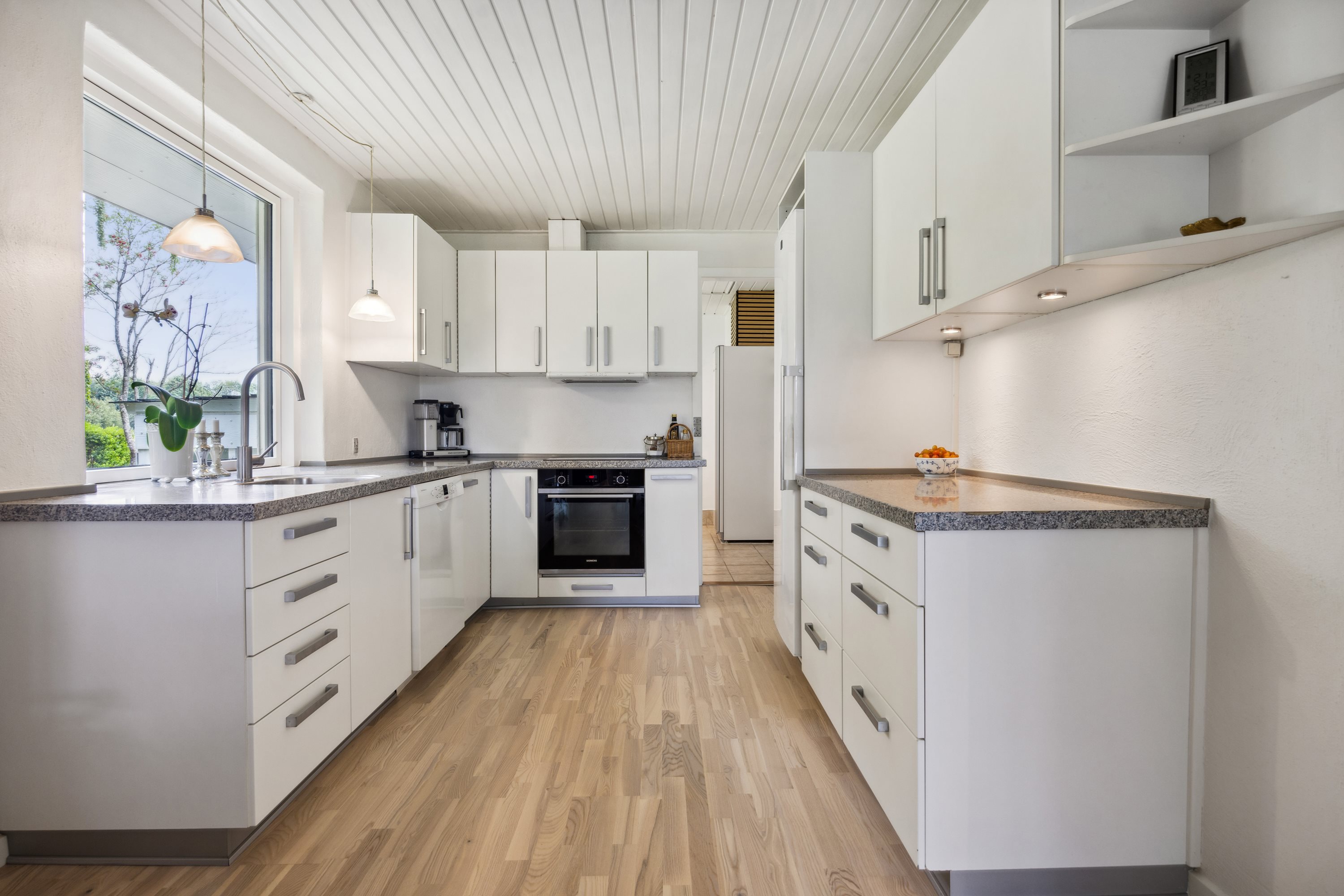 Miniaturebillede 2: køkken. Billede af Tranekærvej 91, Kaas, 9490 Pandrup