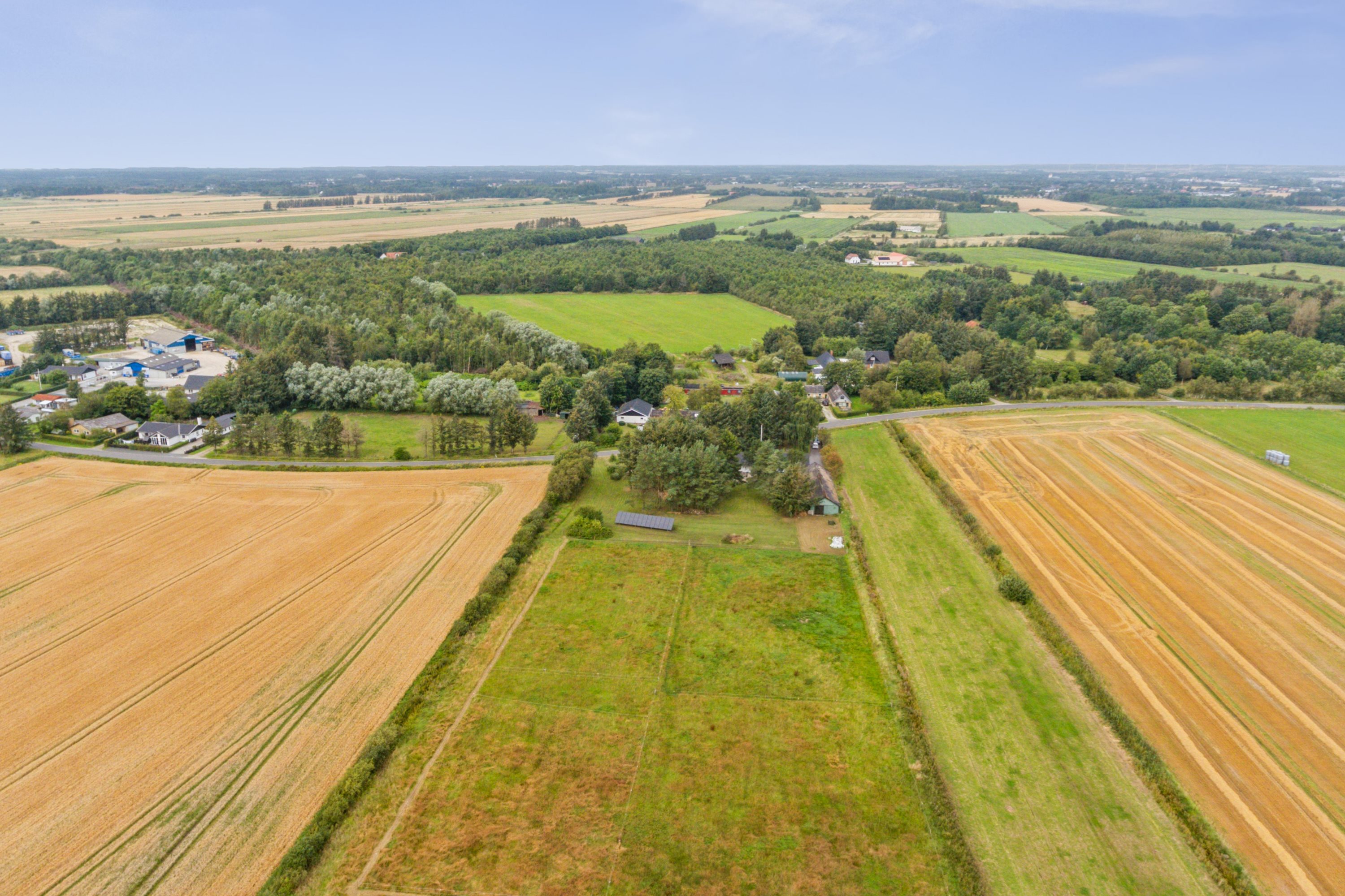 Fremhævet luftfoto billede i fuldskærmstilstand. Billede af Tranekærvej 91, Kaas, 9490 Pandrup